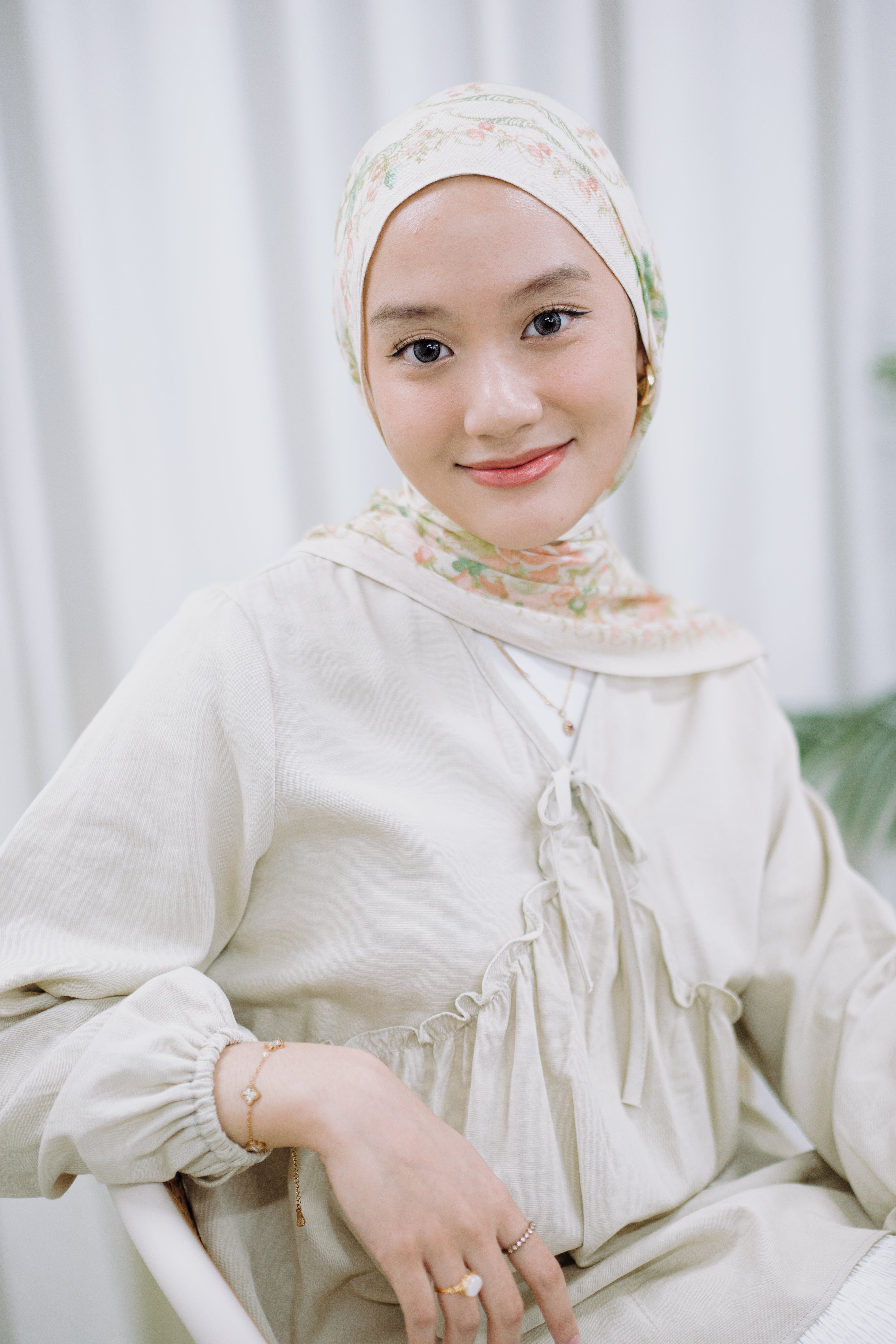 Ruffle Empire Top HV Label