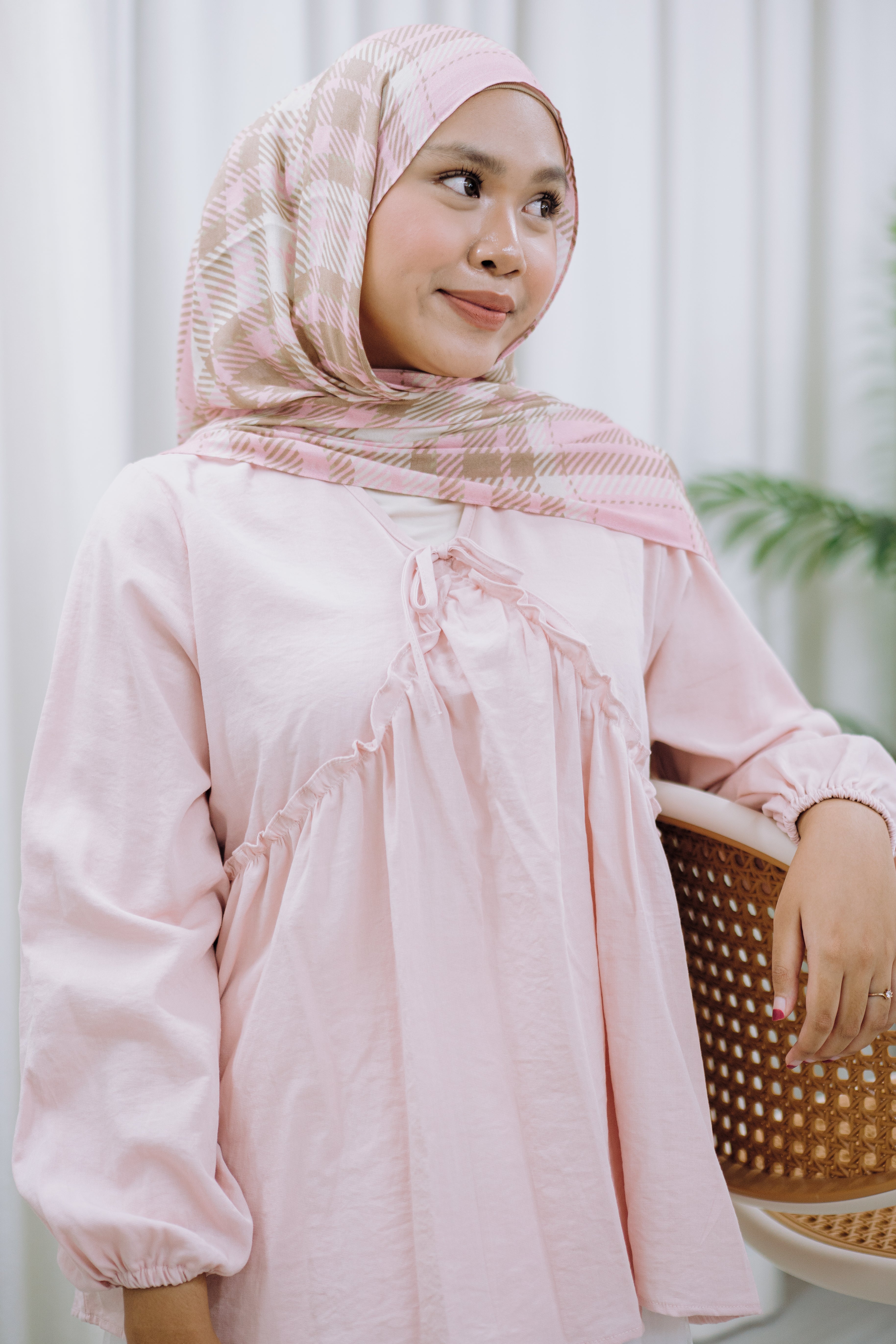 Ruffle Empire Top HV Label