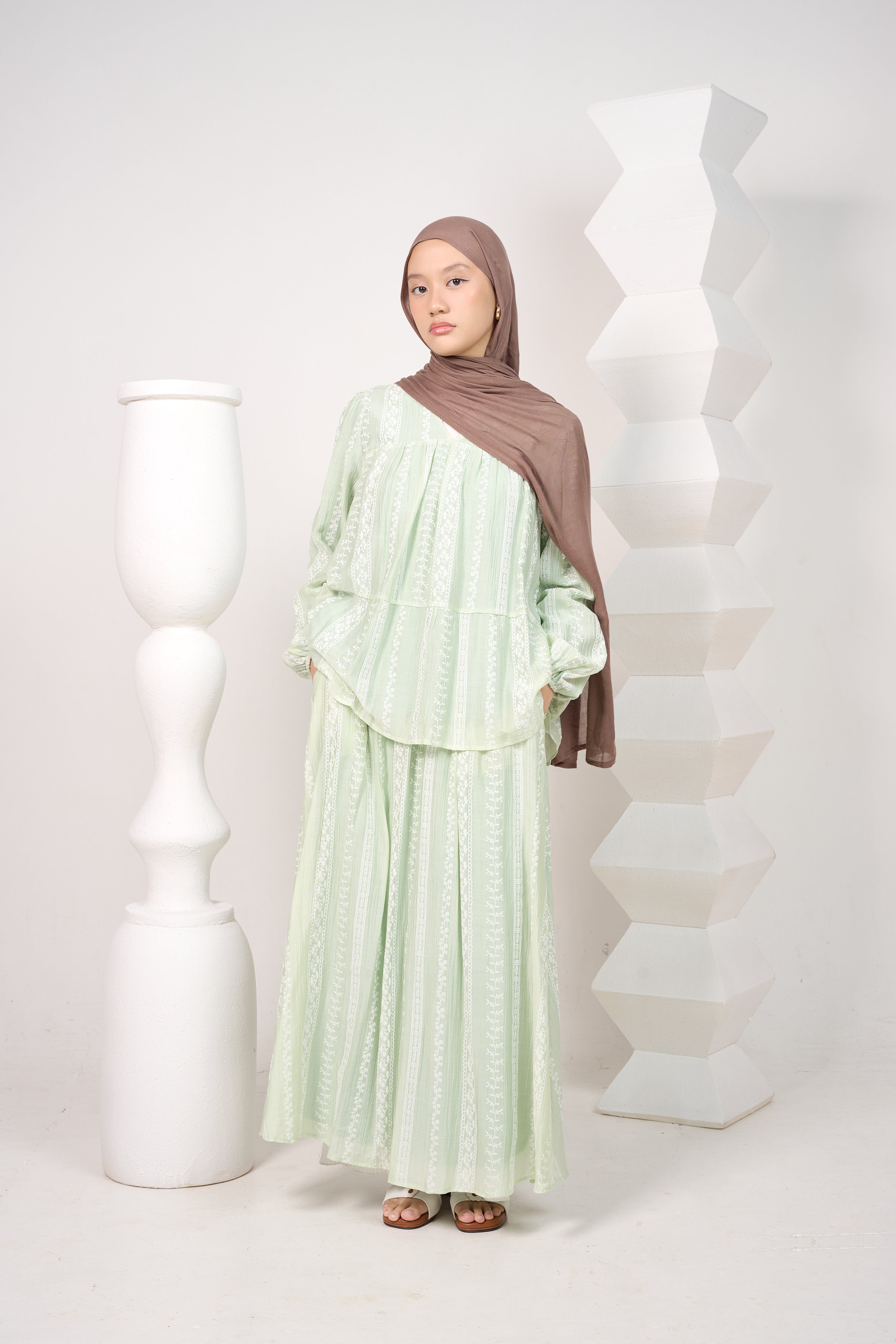 Tiers of Grace Set - Vines HV Label