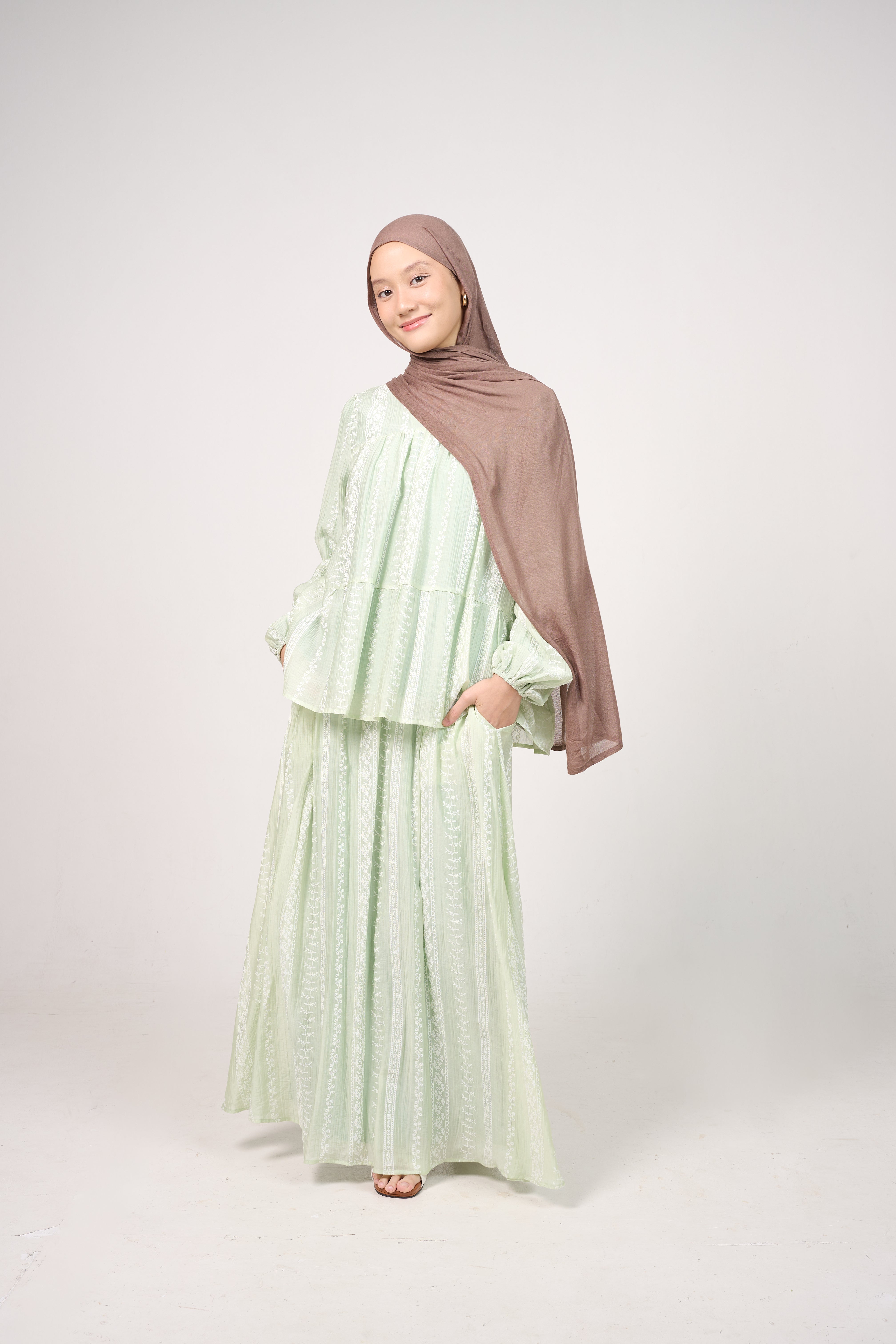 Tiers of Grace Set - Vines HV Label