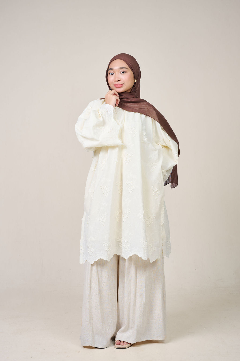 Eyelet Oversized Tunic HV LABEL