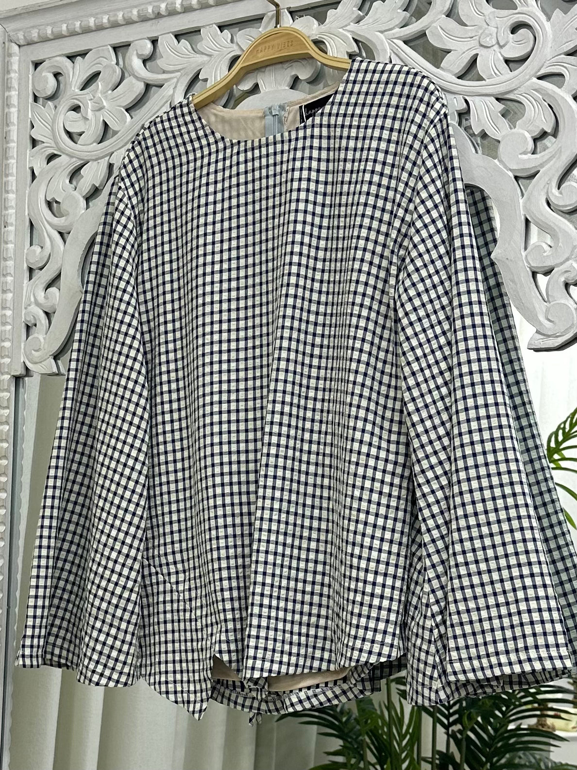 Cinch Muse Seam Top -  Checkered