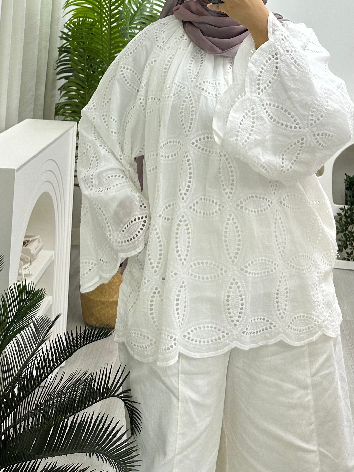 Sculpted Scallop Top - Liora