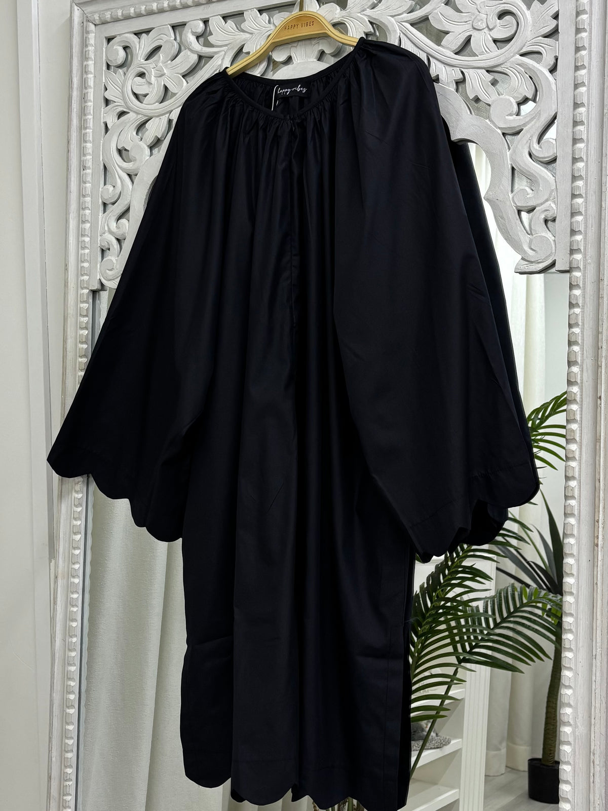 Zora Raglan Scallop Tunic Cooling Cotton