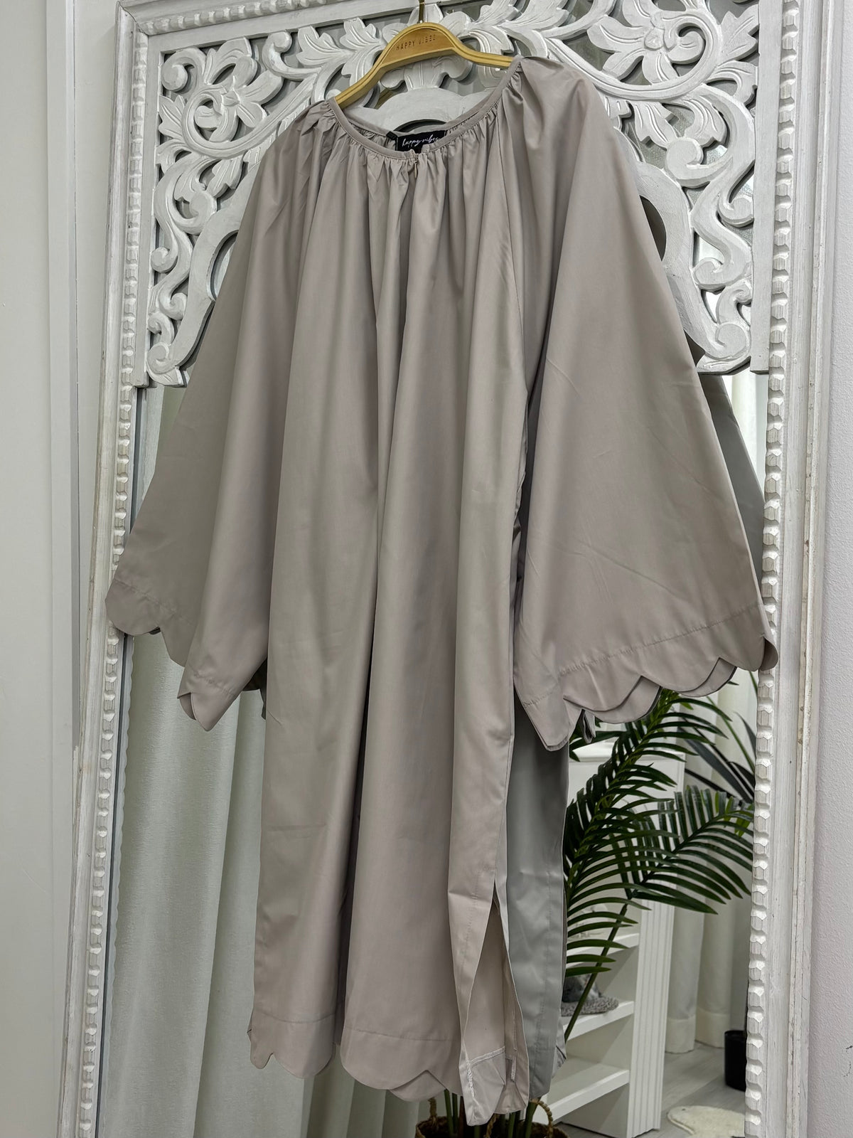 Zora Raglan Scallop Tunic Cooling Cotton