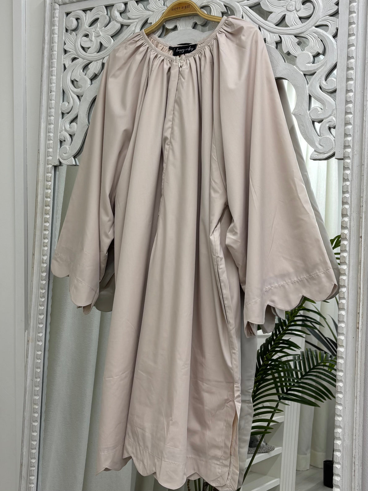 Zora Raglan Scallop Tunic Cooling Cotton