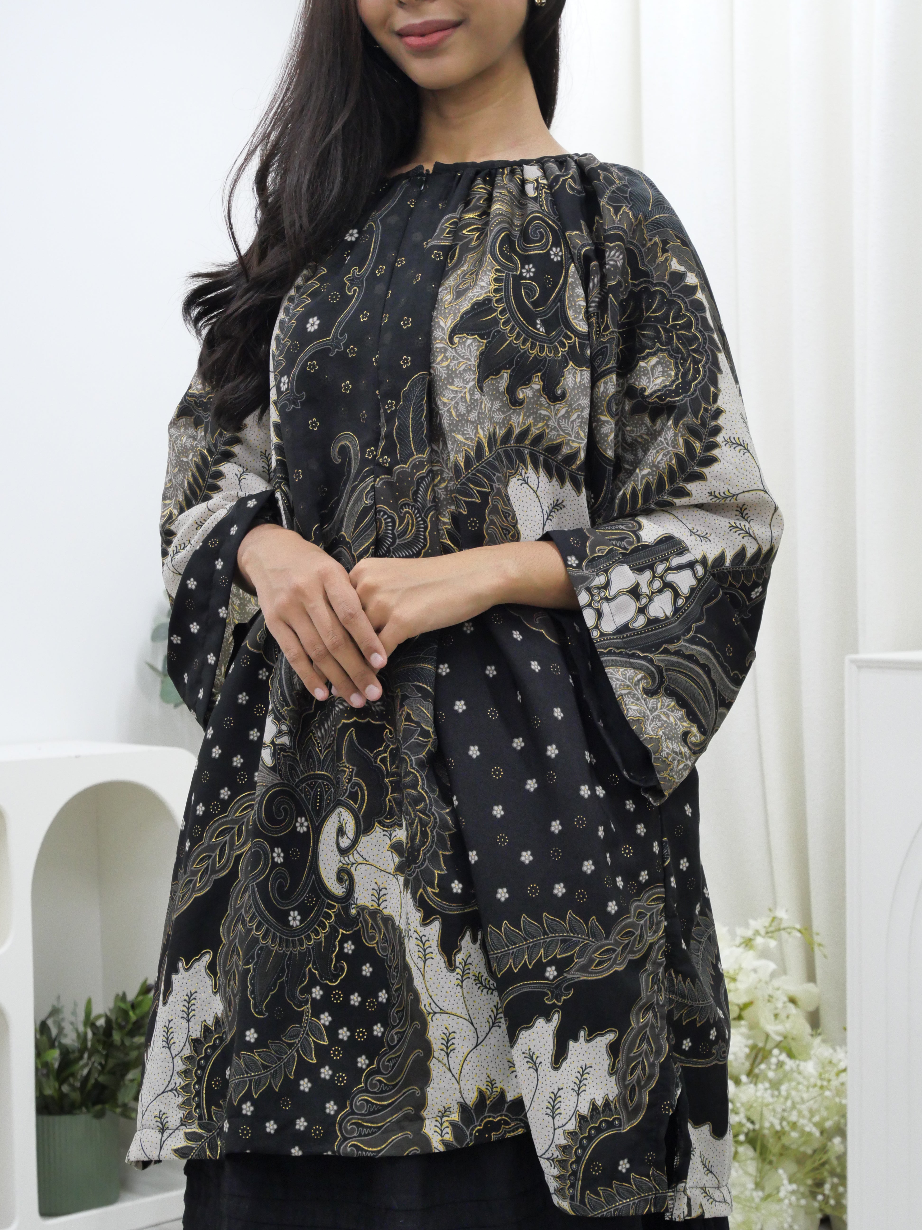 Raglan Sleeve Batik Tunic - Nursing Friendly