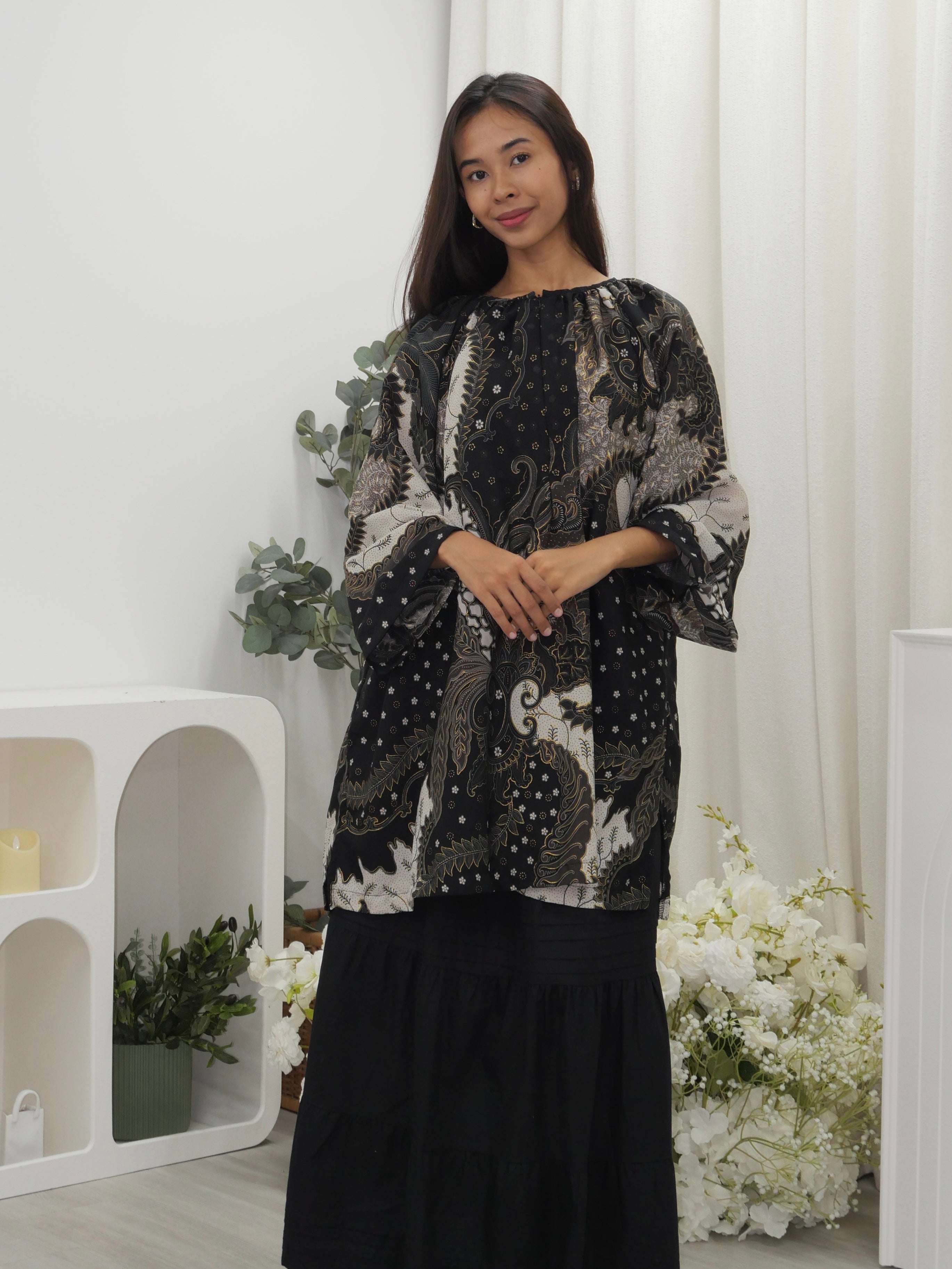 Raglan Sleeve Batik Tunic - Nursing Friendly