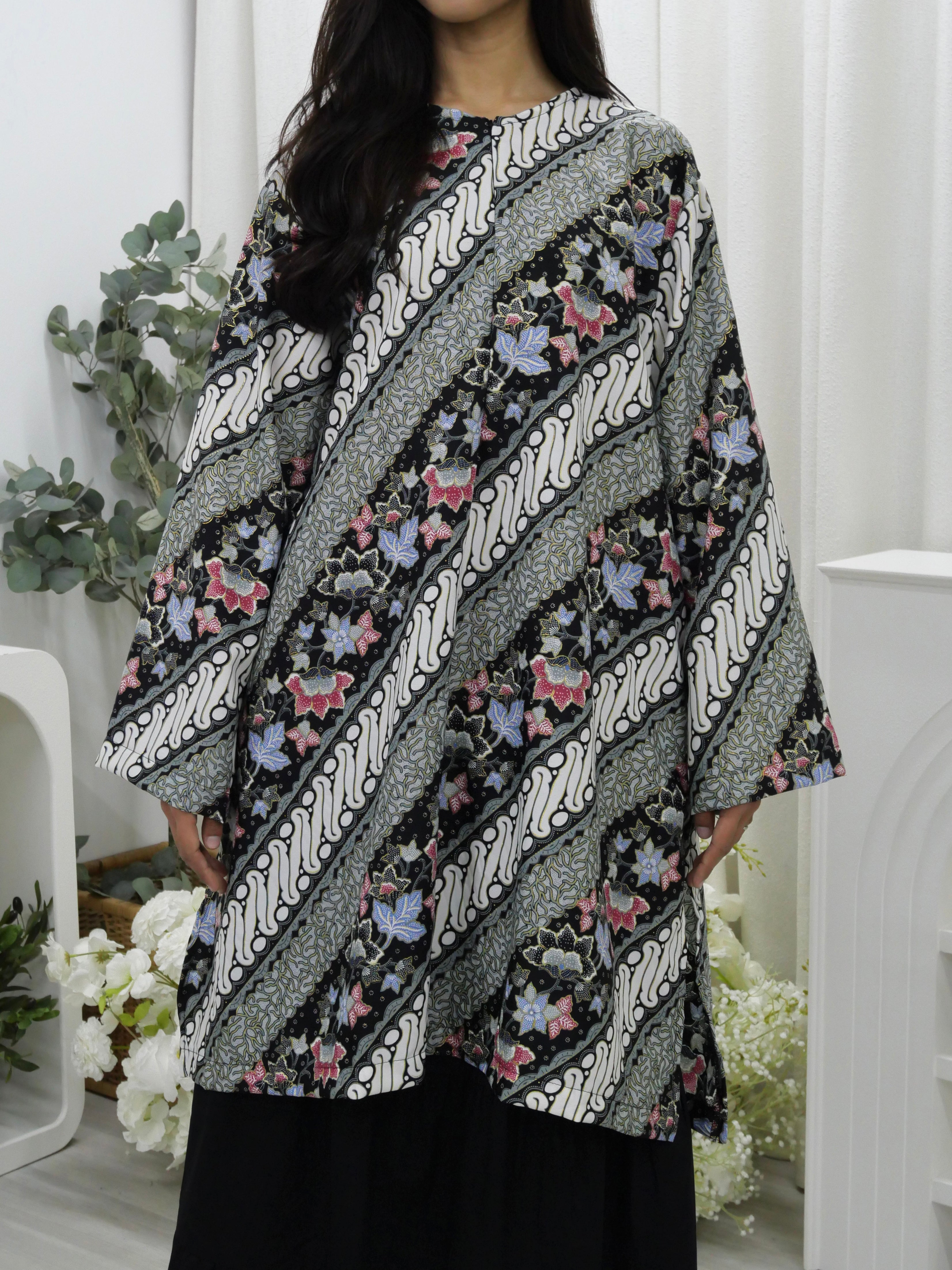 Oversized Batik Midi Tunic