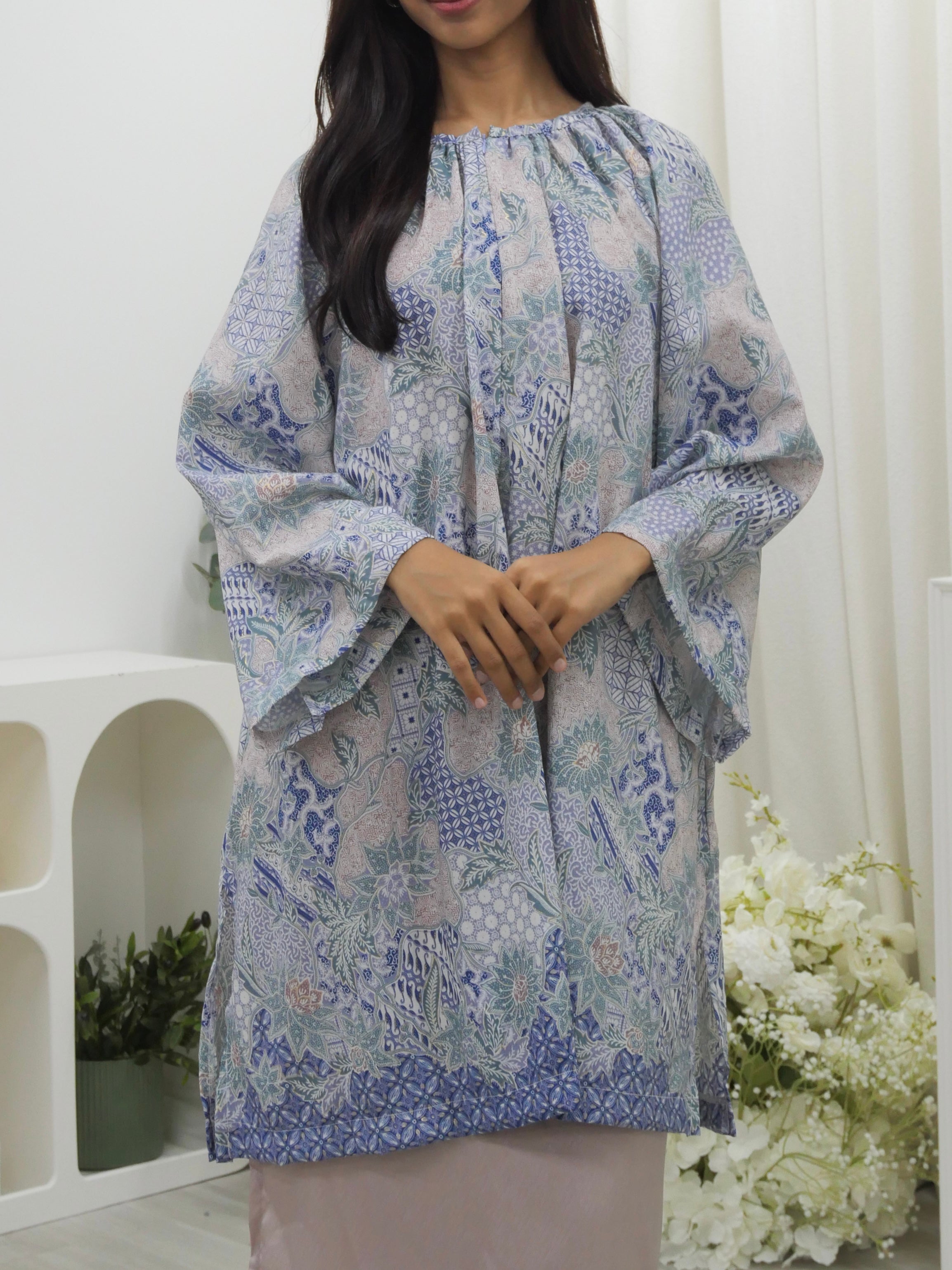 Raglan Sleeve Batik Tunic - Nursing Friendly
