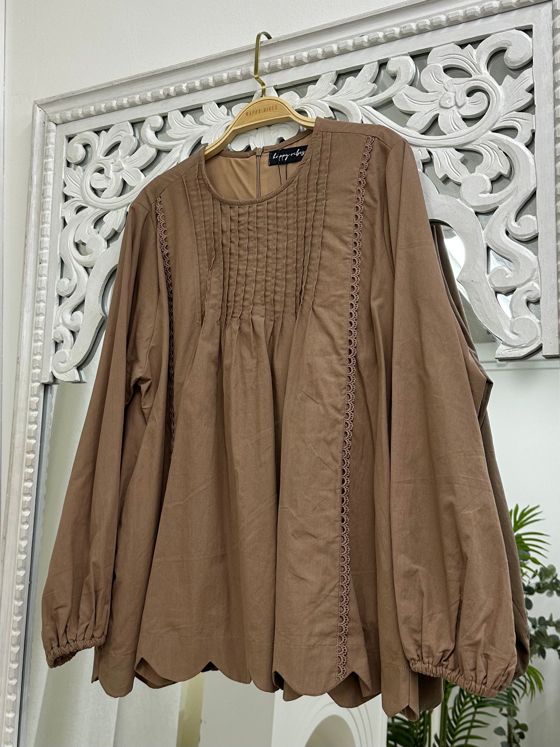 Maison Lace Pleat Blouse