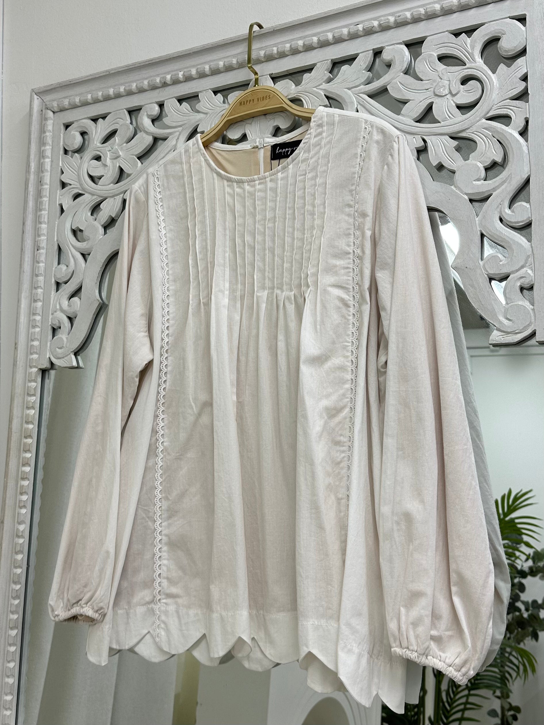Maison Lace Pleat Blouse