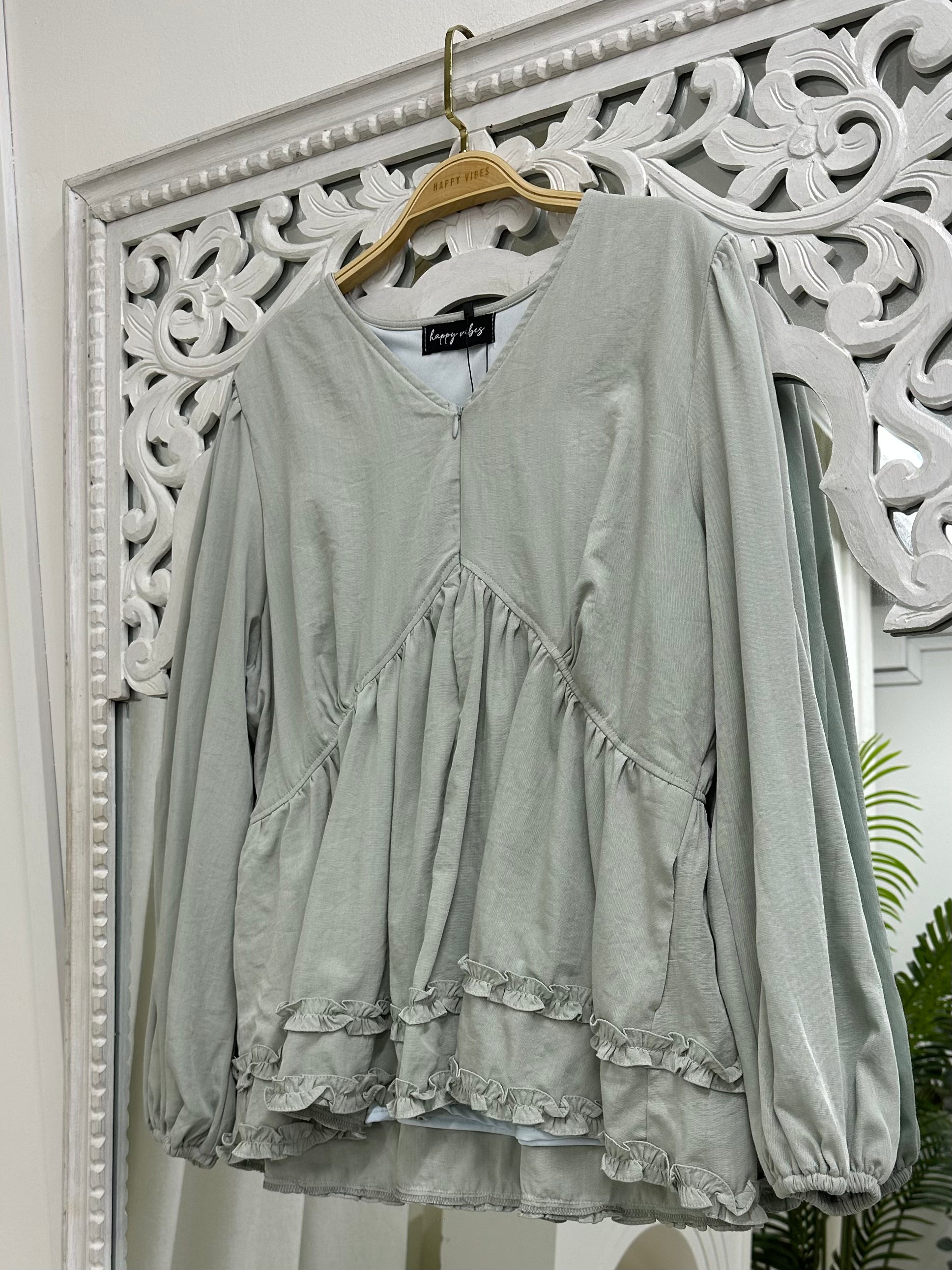 Sunday Ruffles Top Hv Label