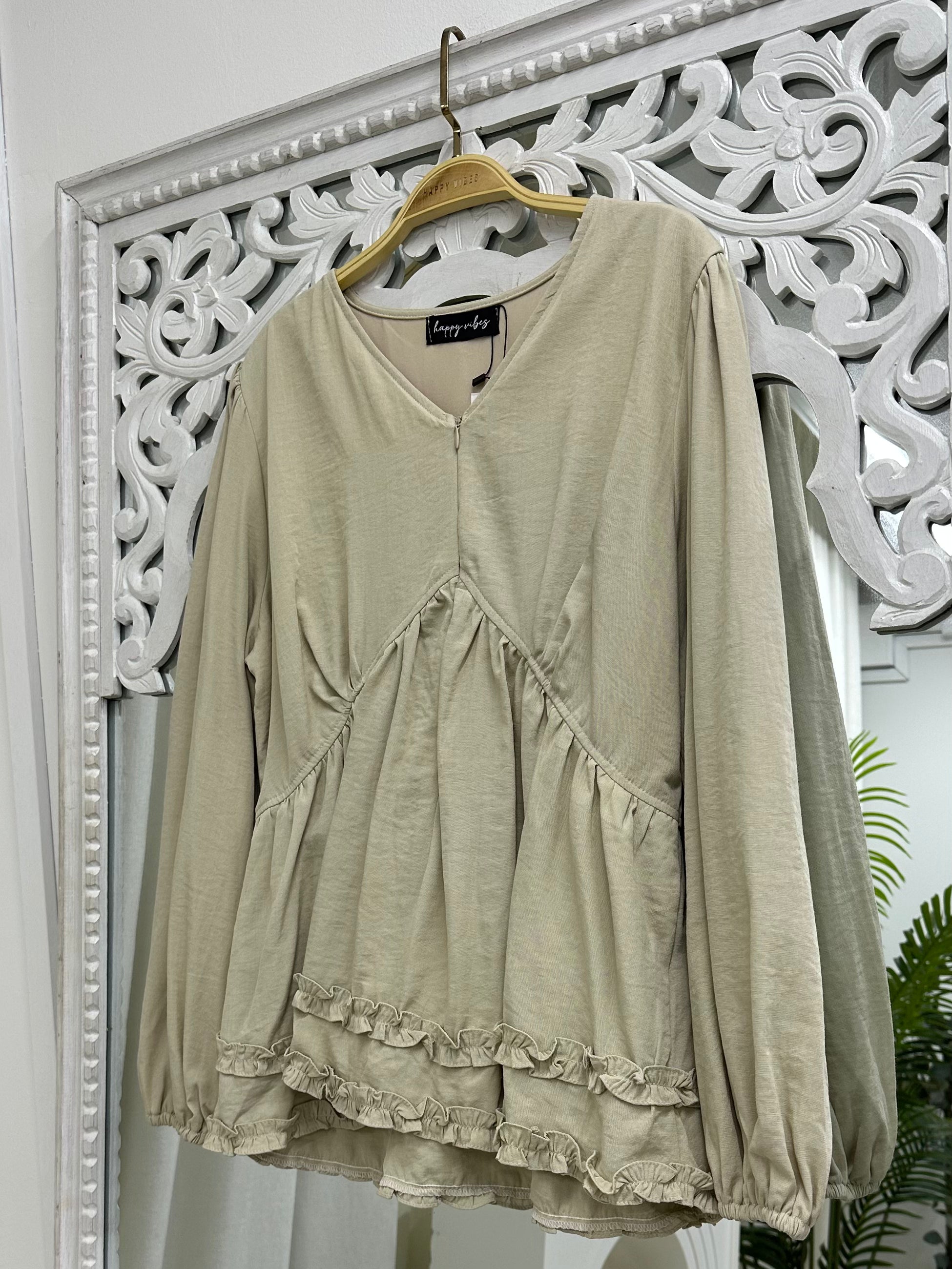 Sunday Ruffles Top Hv Label