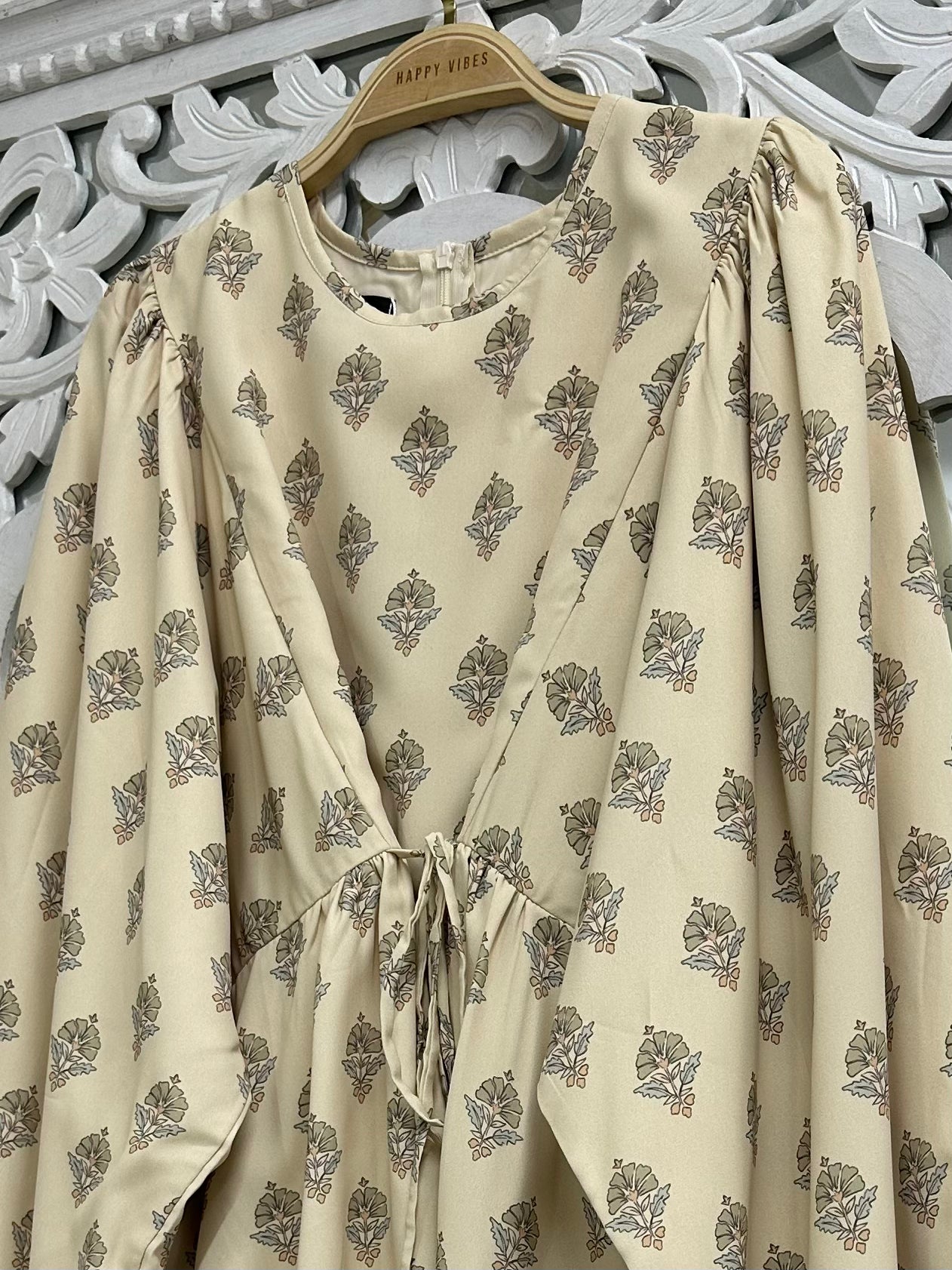 Faye Series - Botanical Heritage HV Label