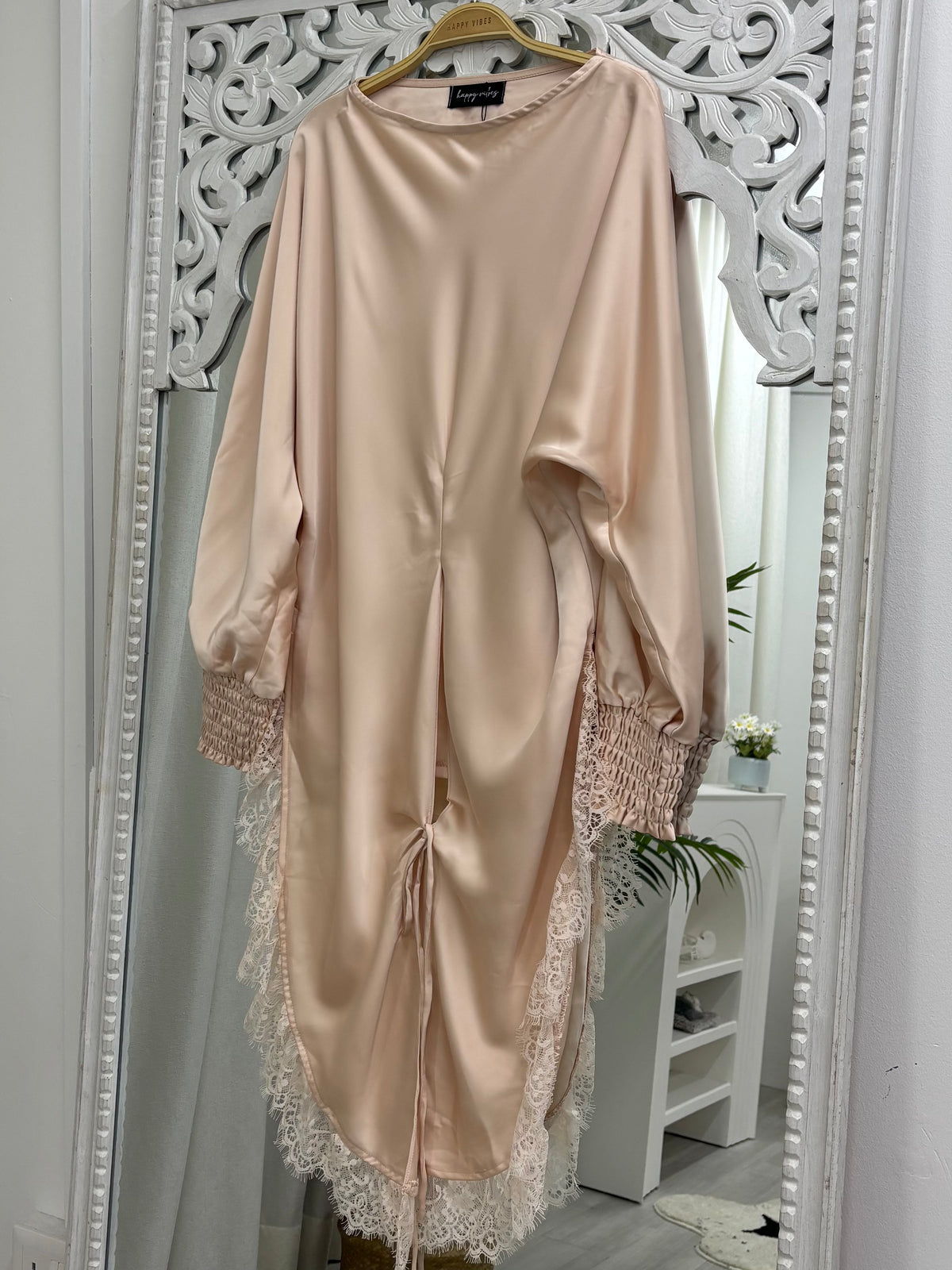 Amora Lace Satin Top HV Label