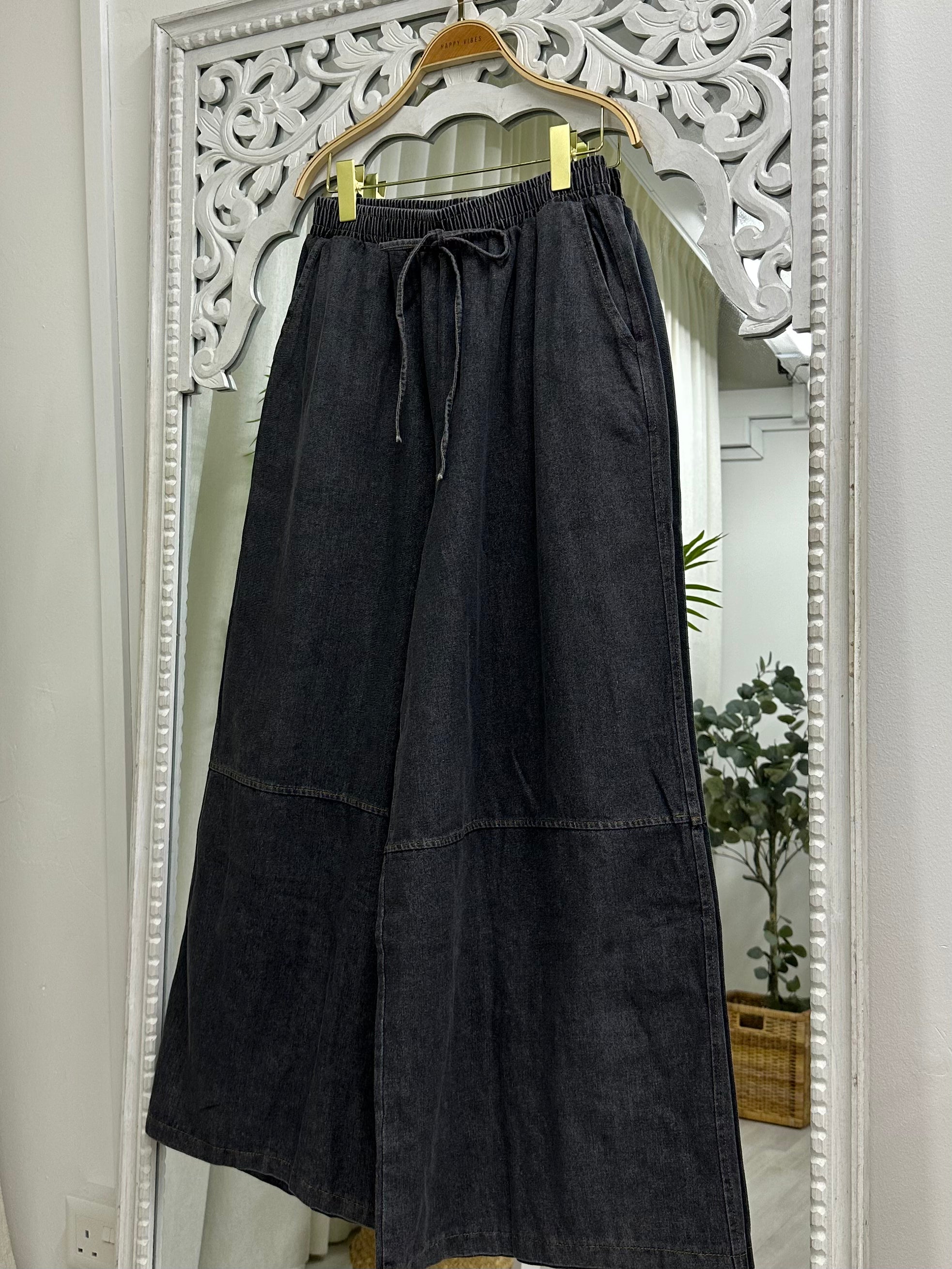 Drawstring Stitched Denim Jeans