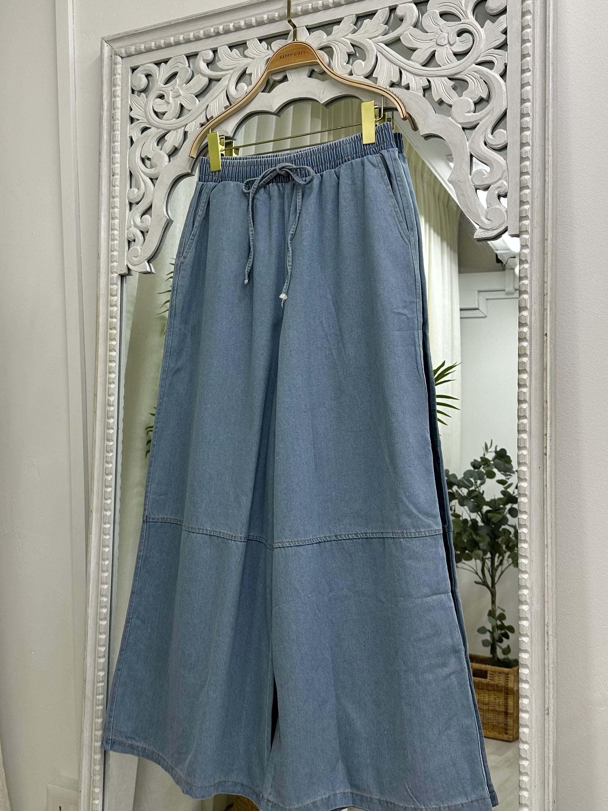 Drawstring Stitched Denim Jeans