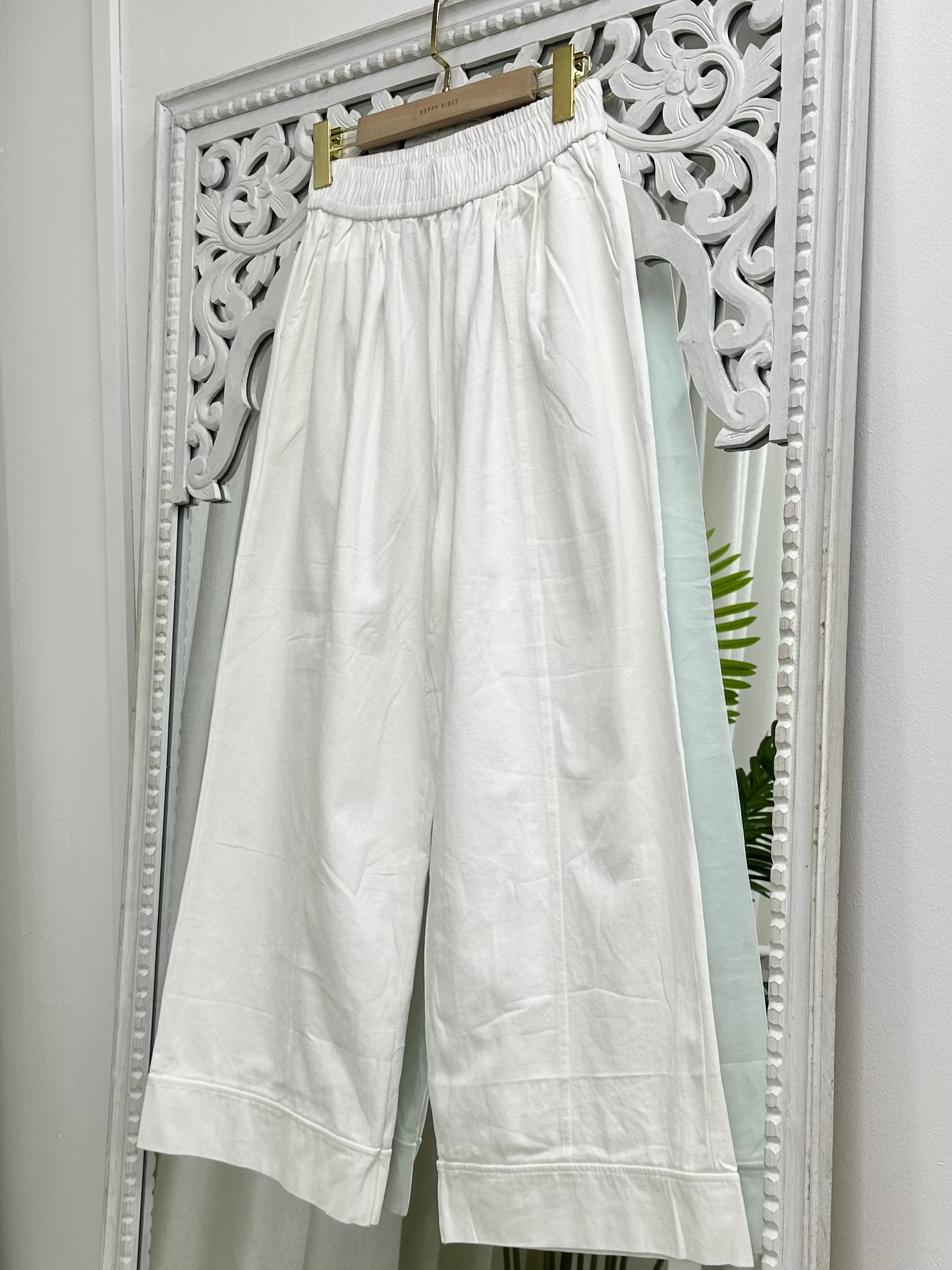 Relaxed Elastic Waist Pants