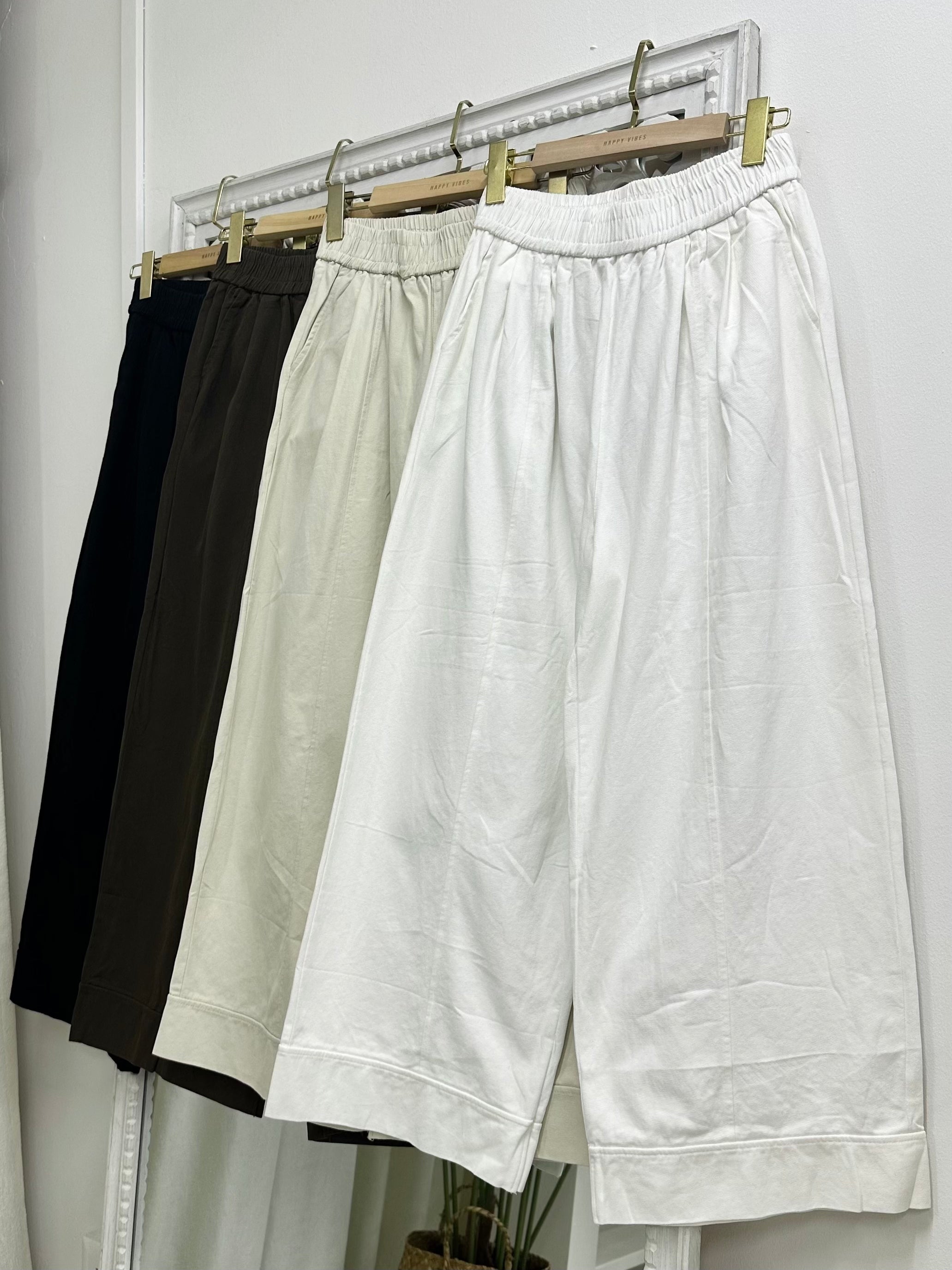 Relaxed Elastic Waist Pants