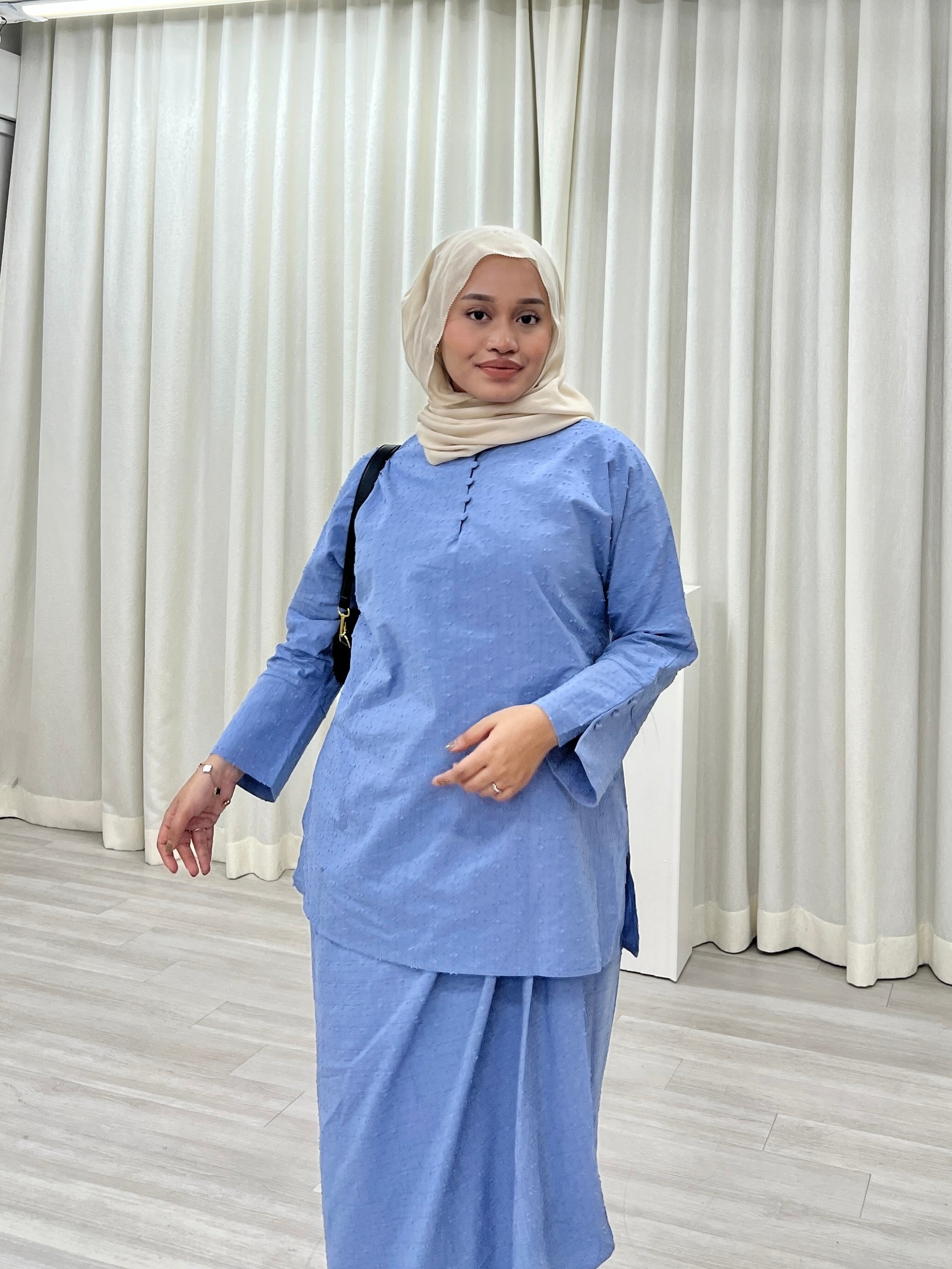 Simple Pom Pom Long Set Skirt Raya