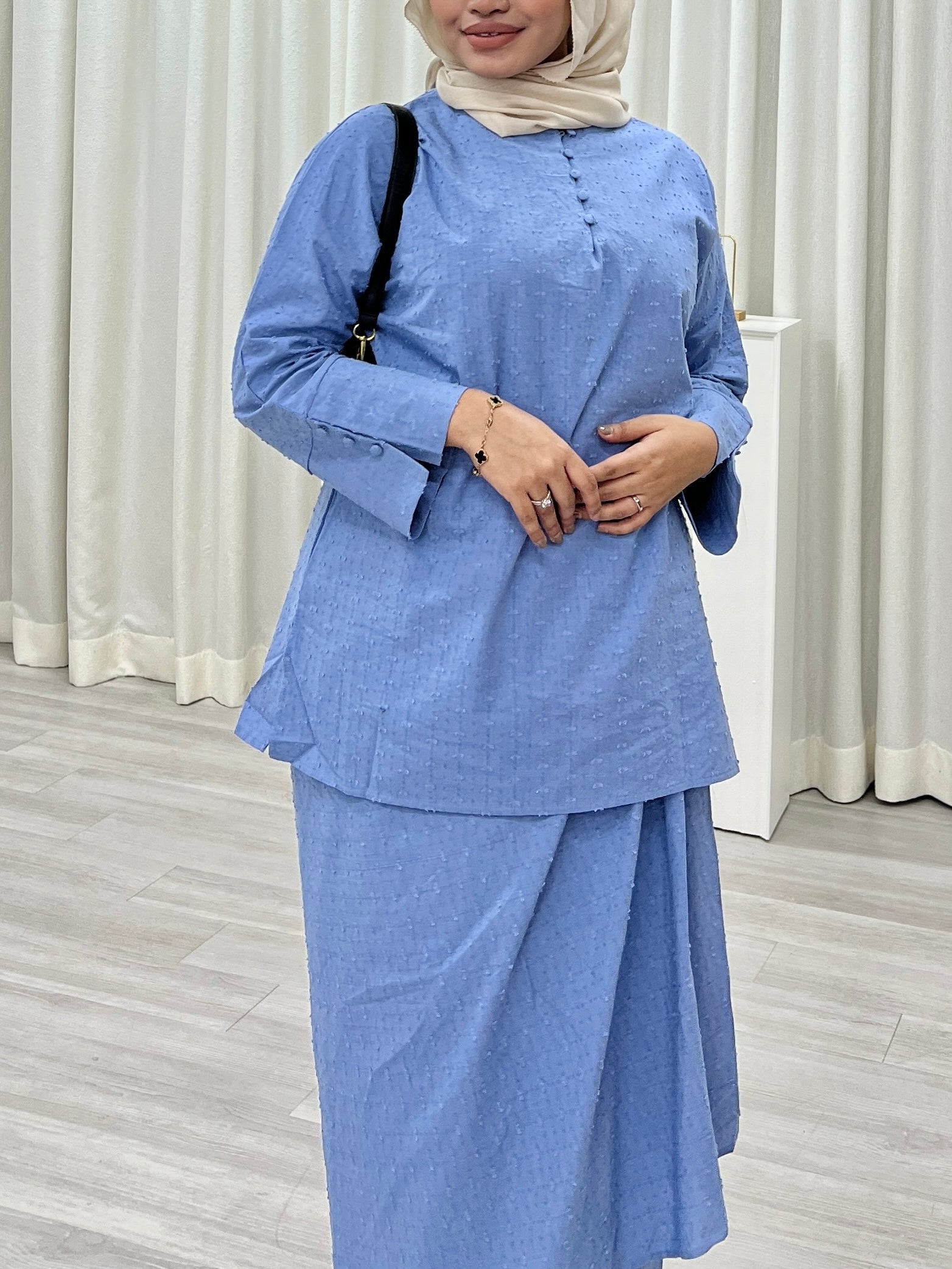 Simple Pom Pom Long Set Skirt Raya