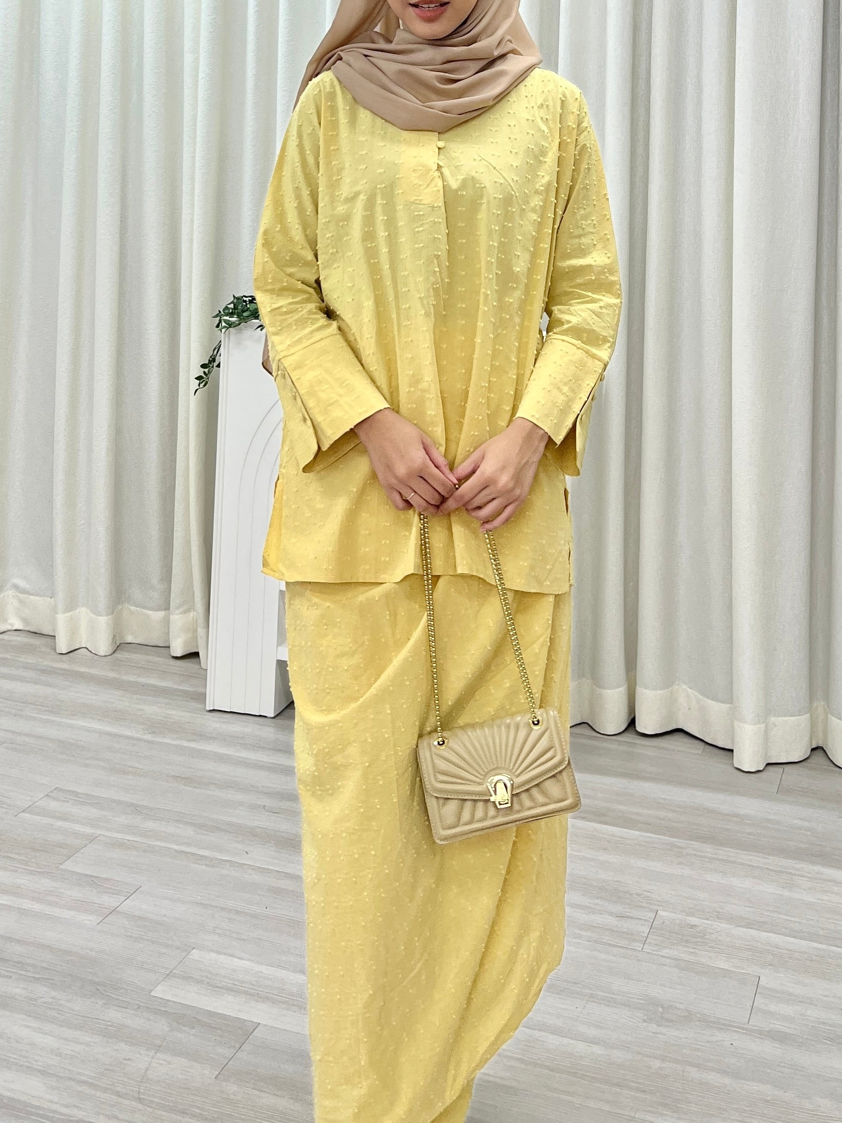 Simple Pom Pom Long Set Skirt Raya