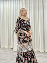 Load image into Gallery viewer, Mermaid Batik Dress - Dosansia
