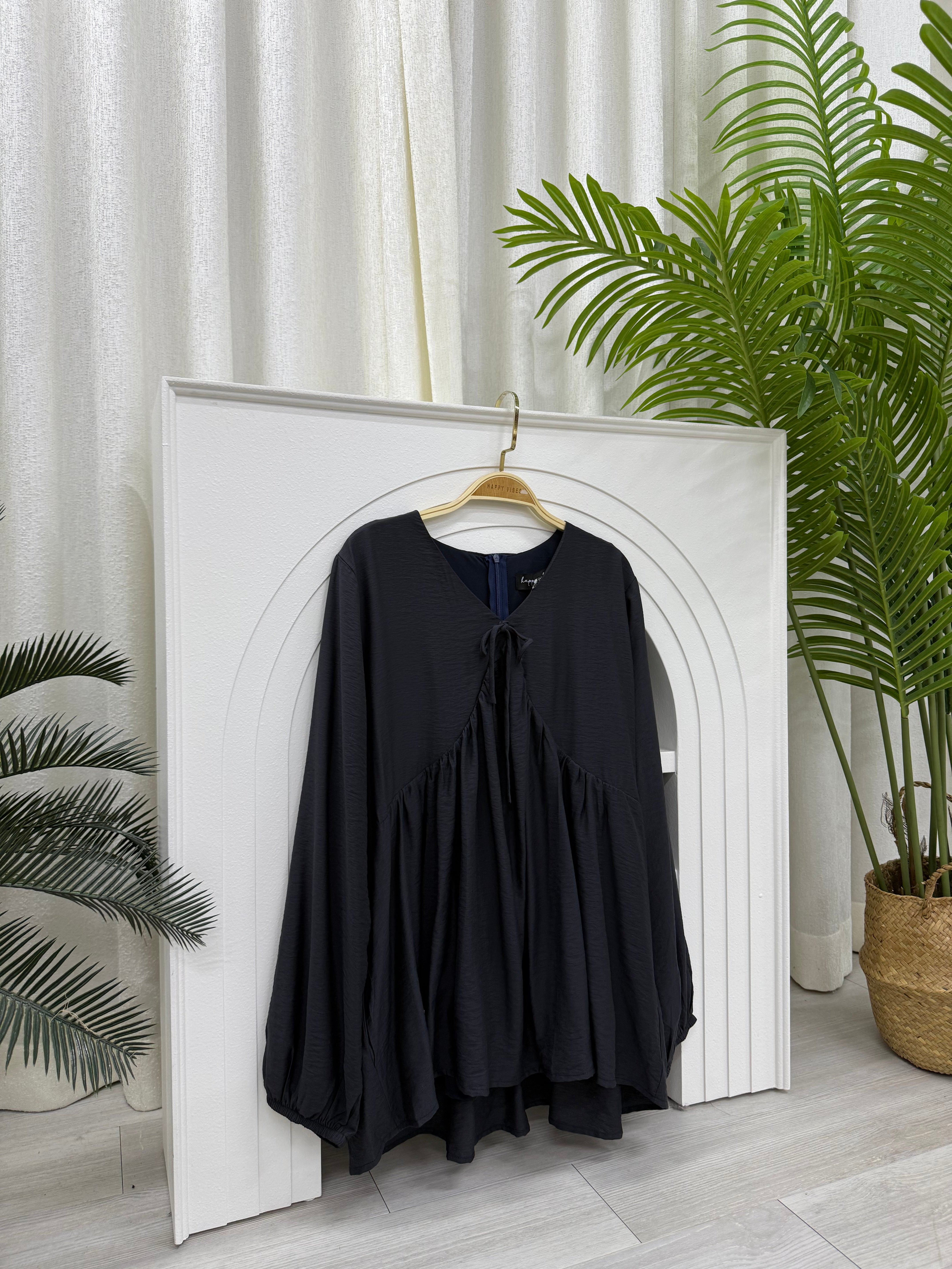 Basic Solid Empire Top