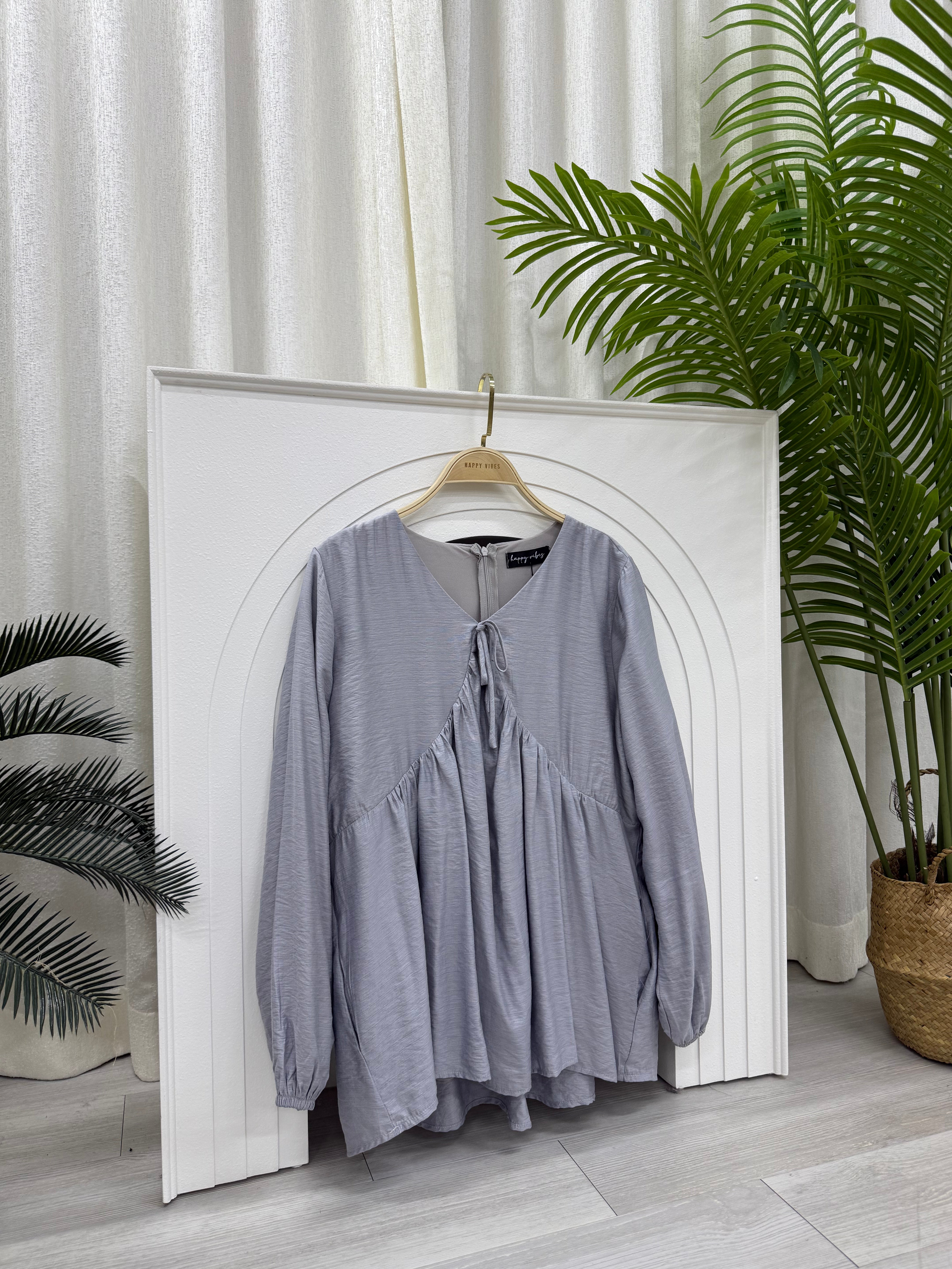 Basic Solid Empire Top