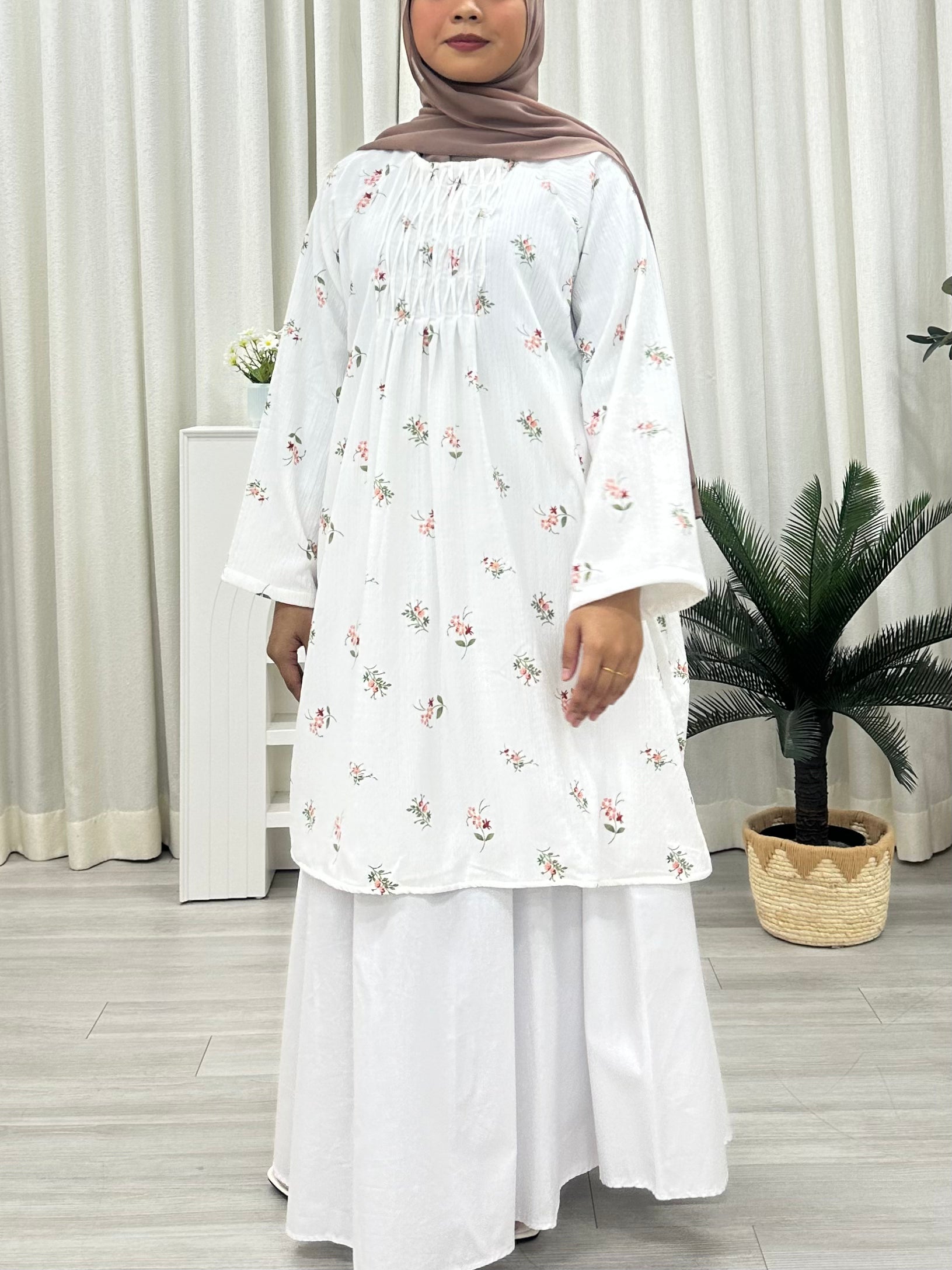 Kate Raglan Ruched Crinkle Tunic