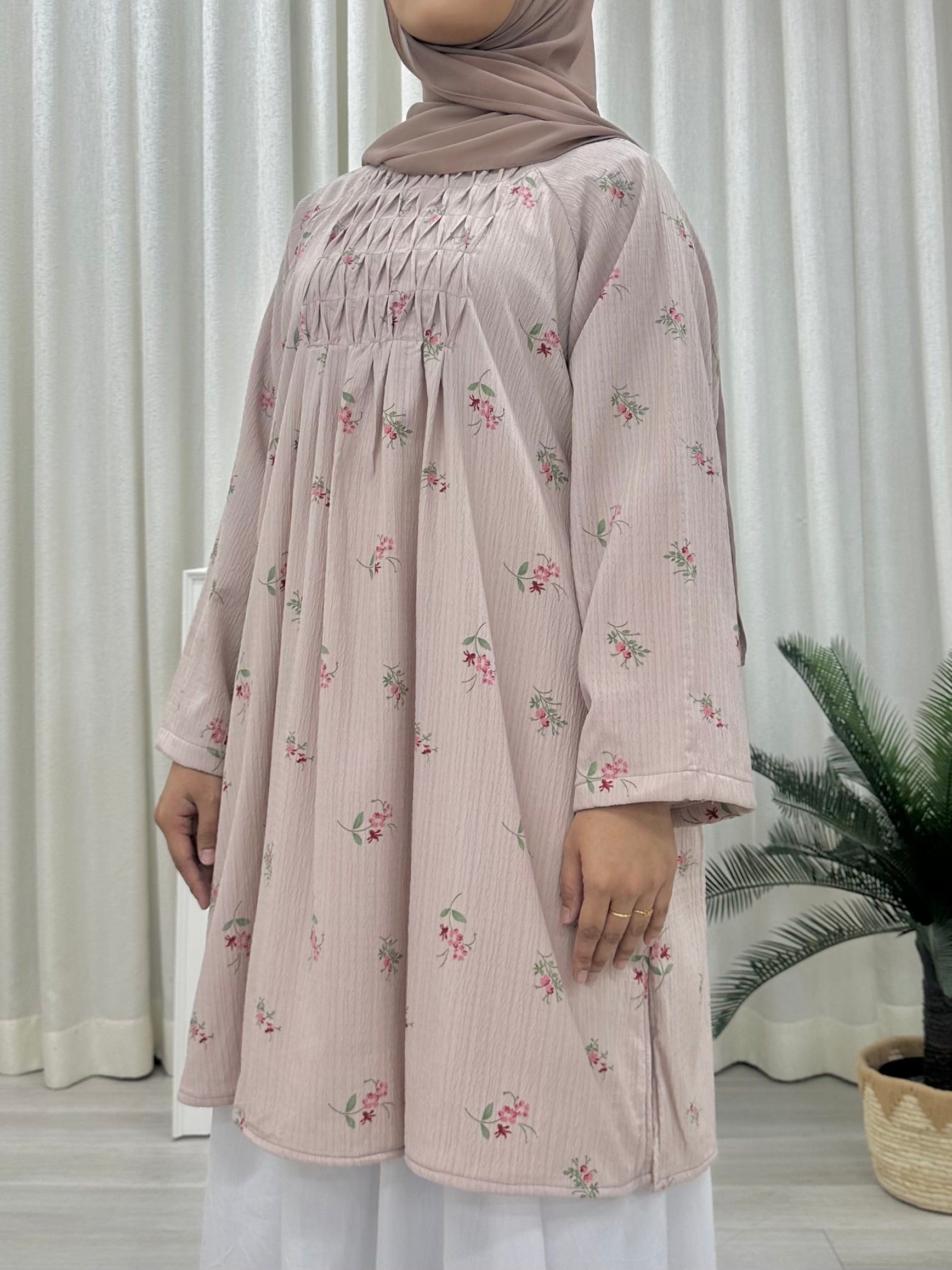 Kate Raglan Ruched Crinkle Tunic