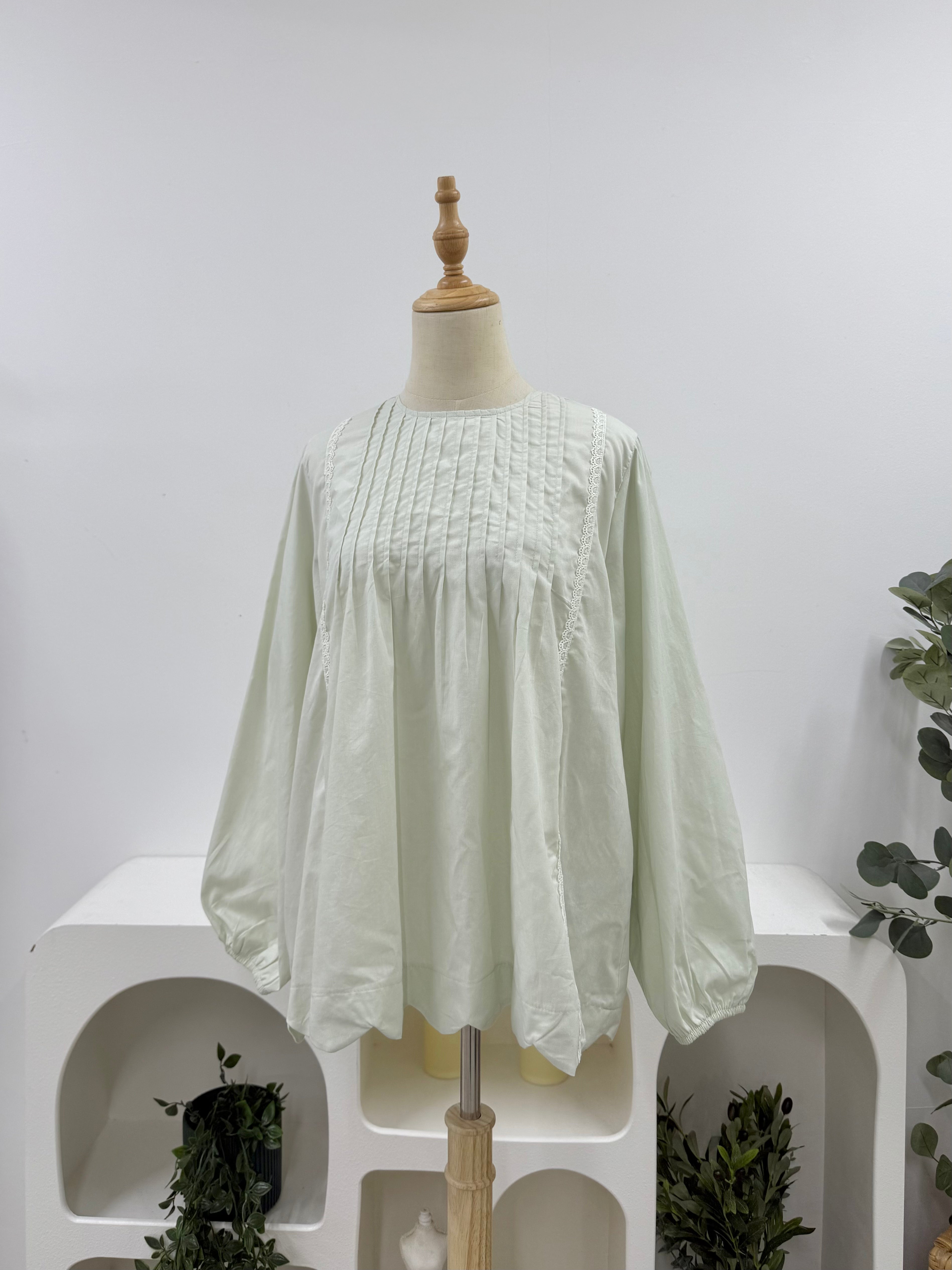 Maison Lace Pleat Blouse