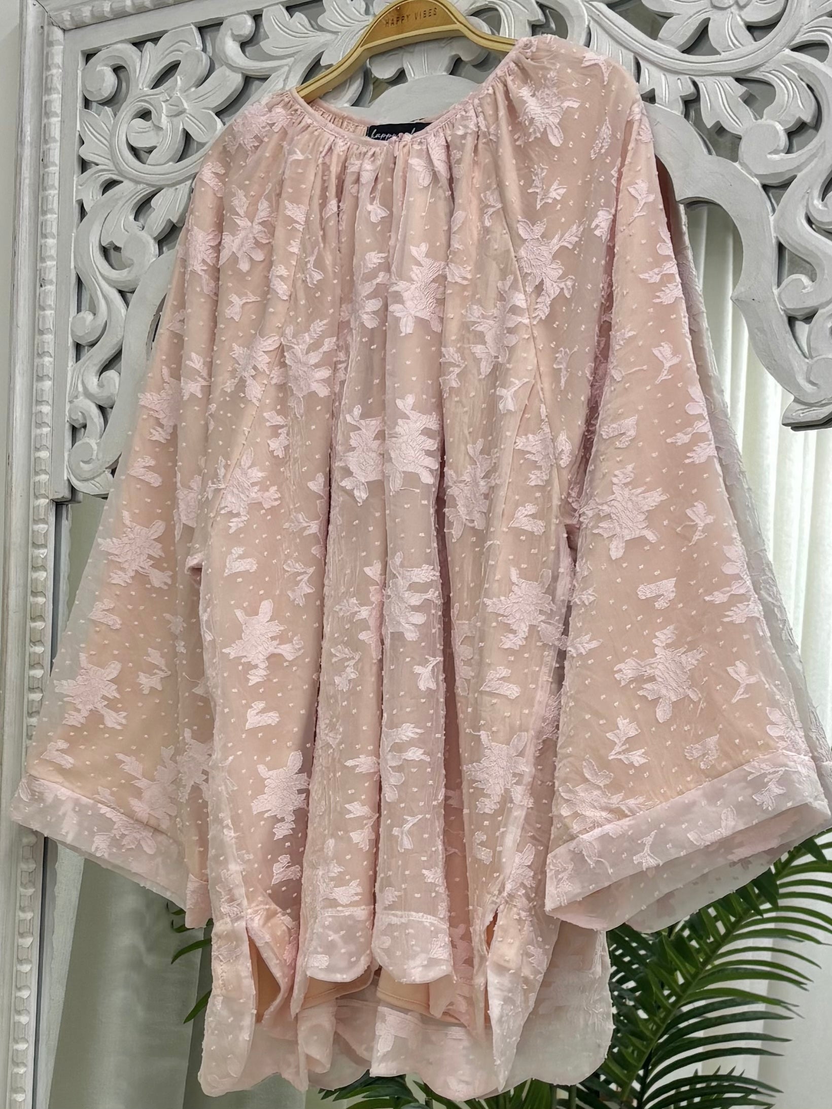 Sculpted Scallop Blouse - Lunaria