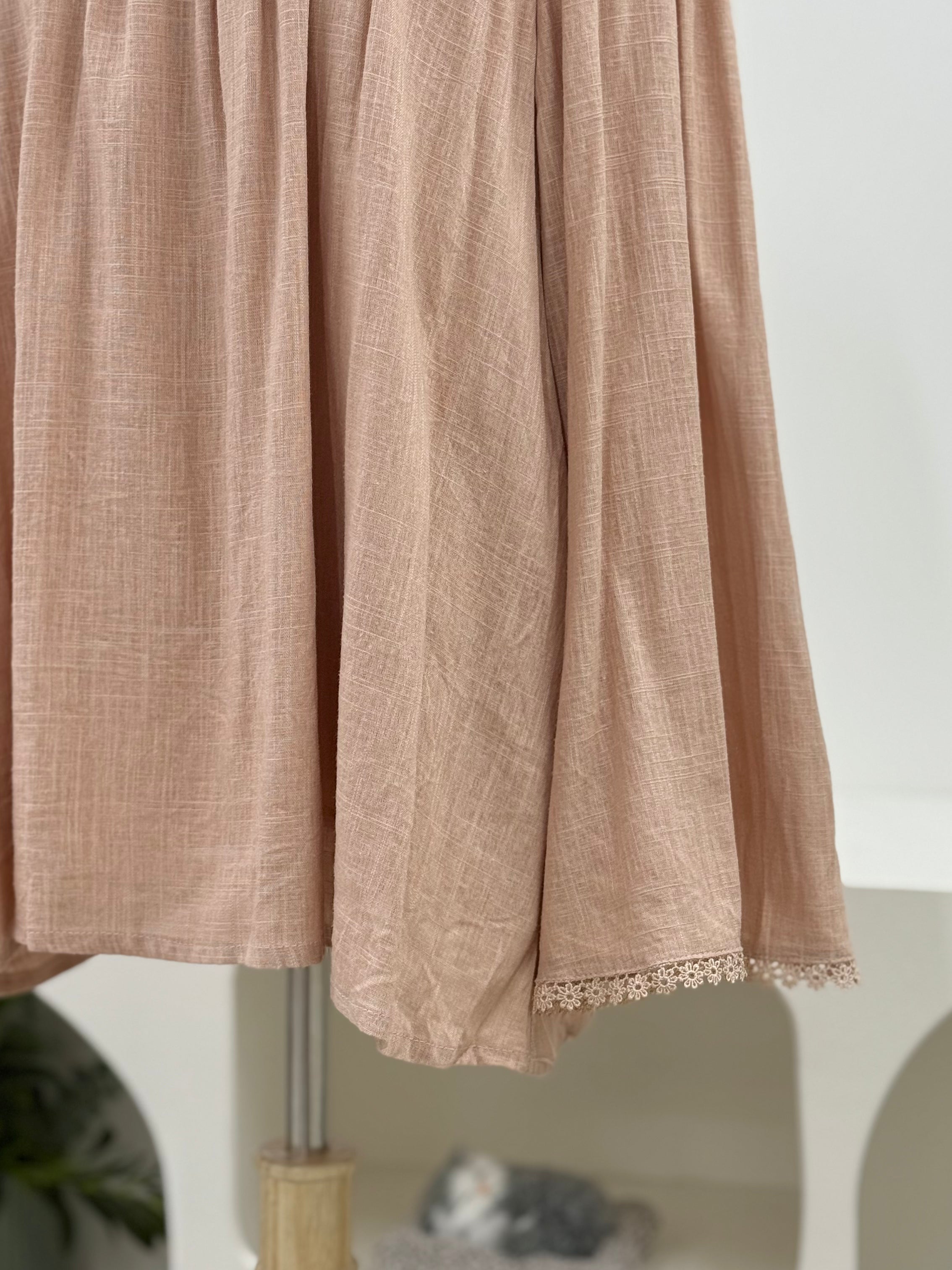 Zora Linen Lace Top HV Label