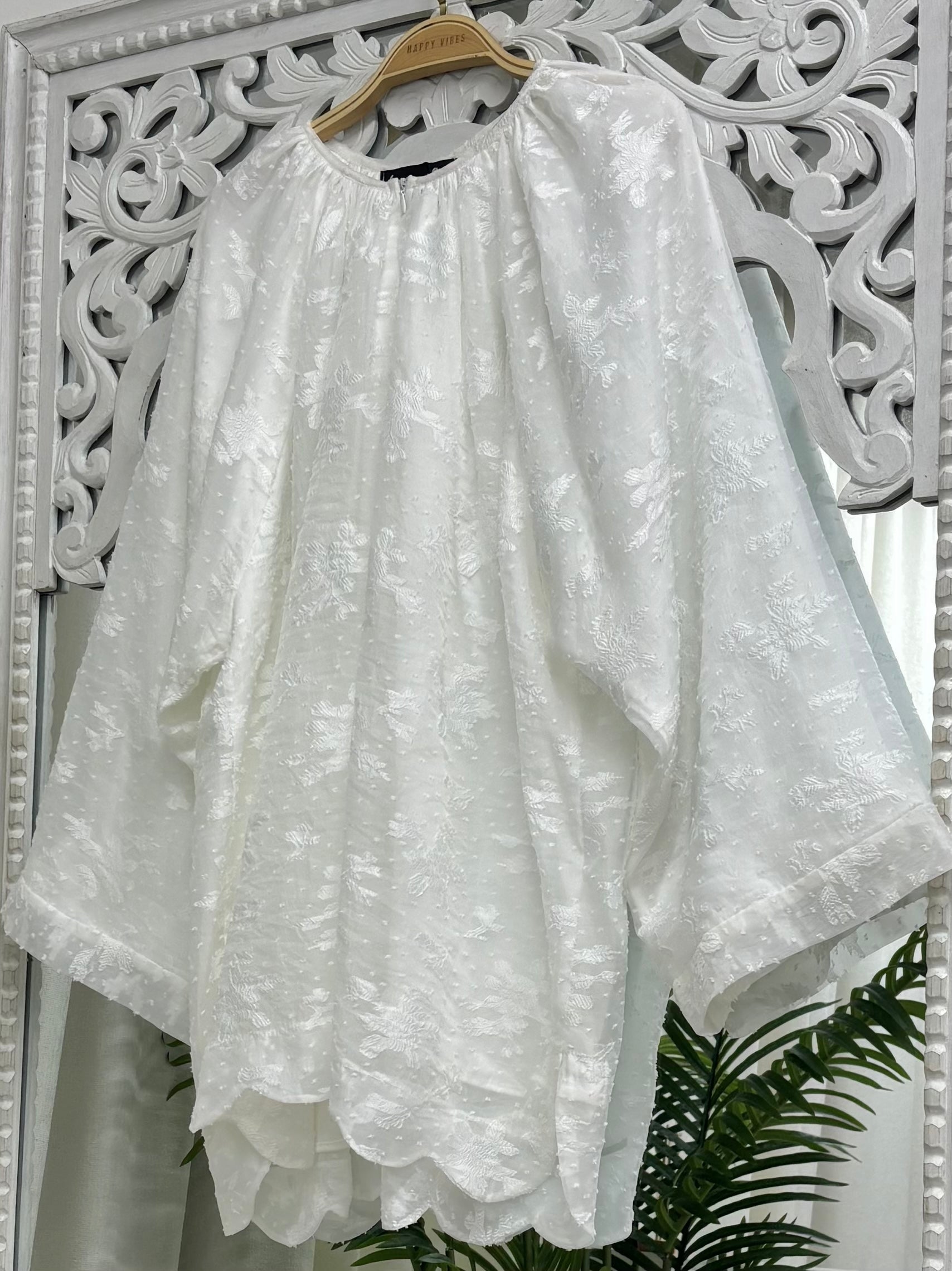 Sculpted Scallop Blouse - Lunaria