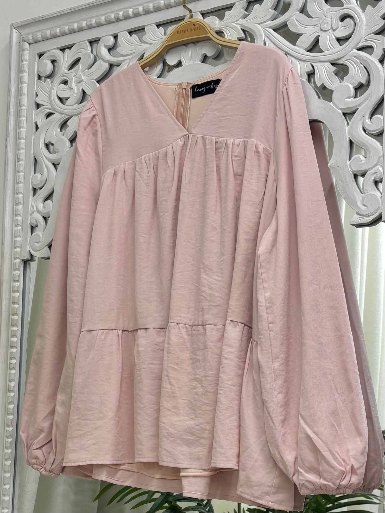 Tiers of Grace - Plain Soft HV Label Basic