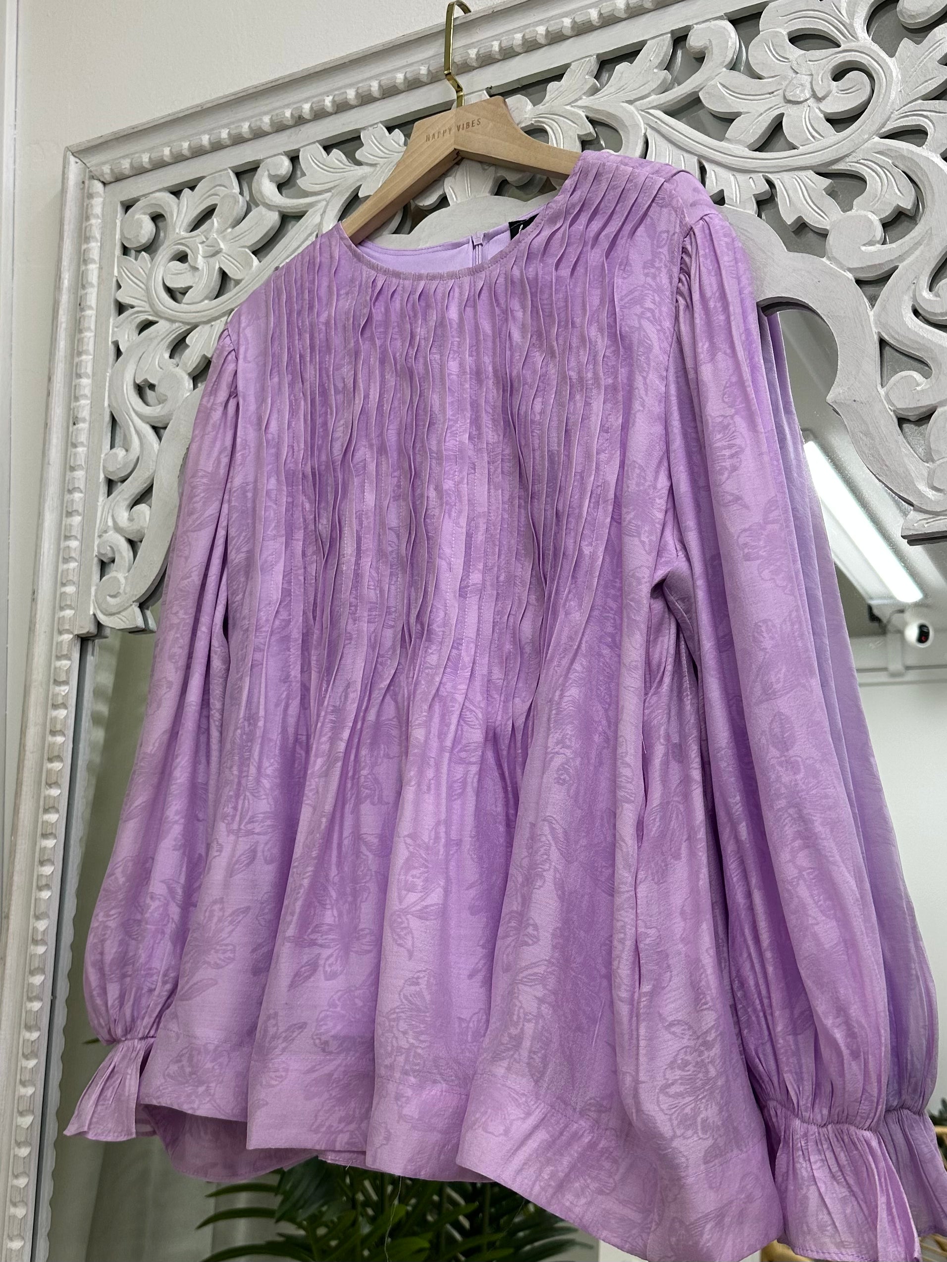 Ophelia Pleat Series HV Label