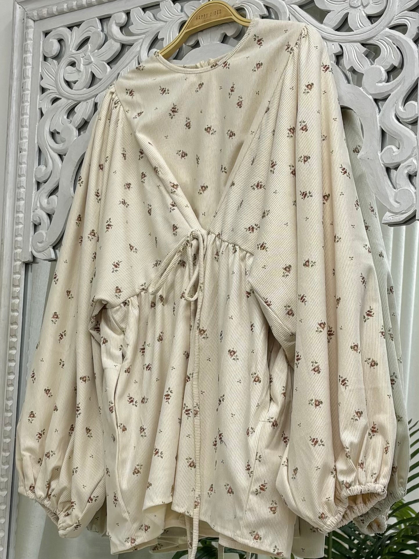 Faye Linen Tie Blouse HV Label