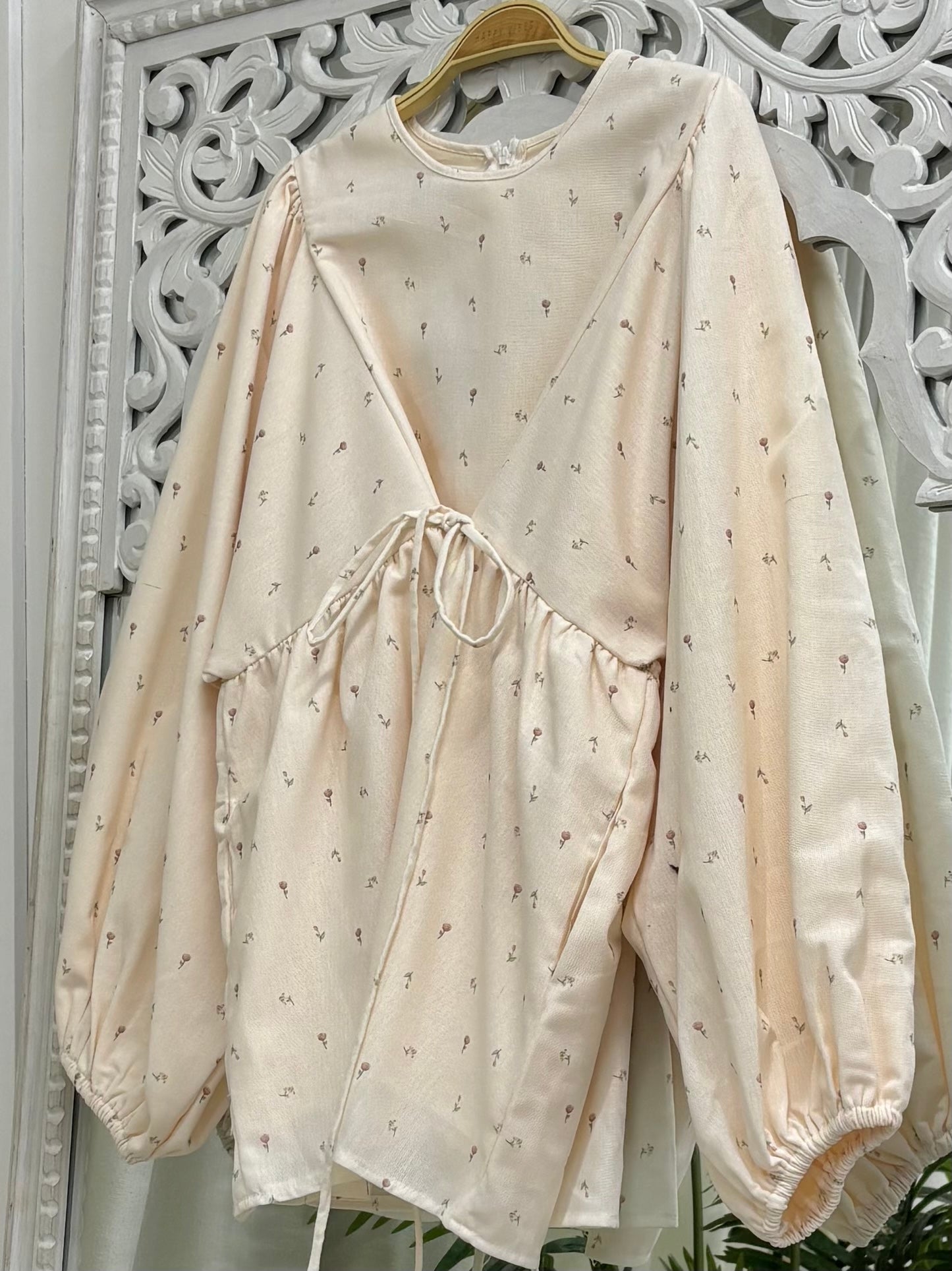 Faye Linen Tie Blouse HV Label