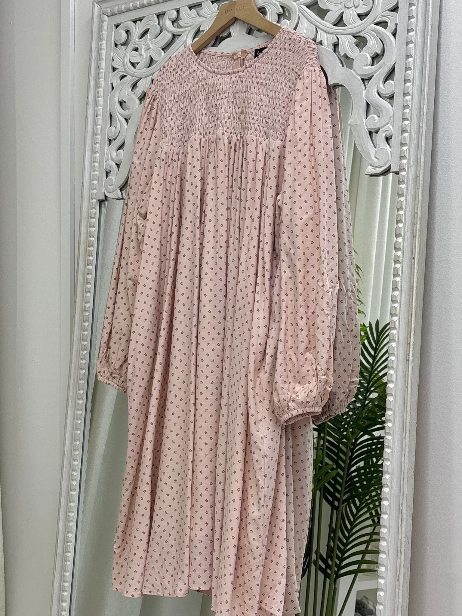 Velora Smocked Tunic - Daisy HV Label