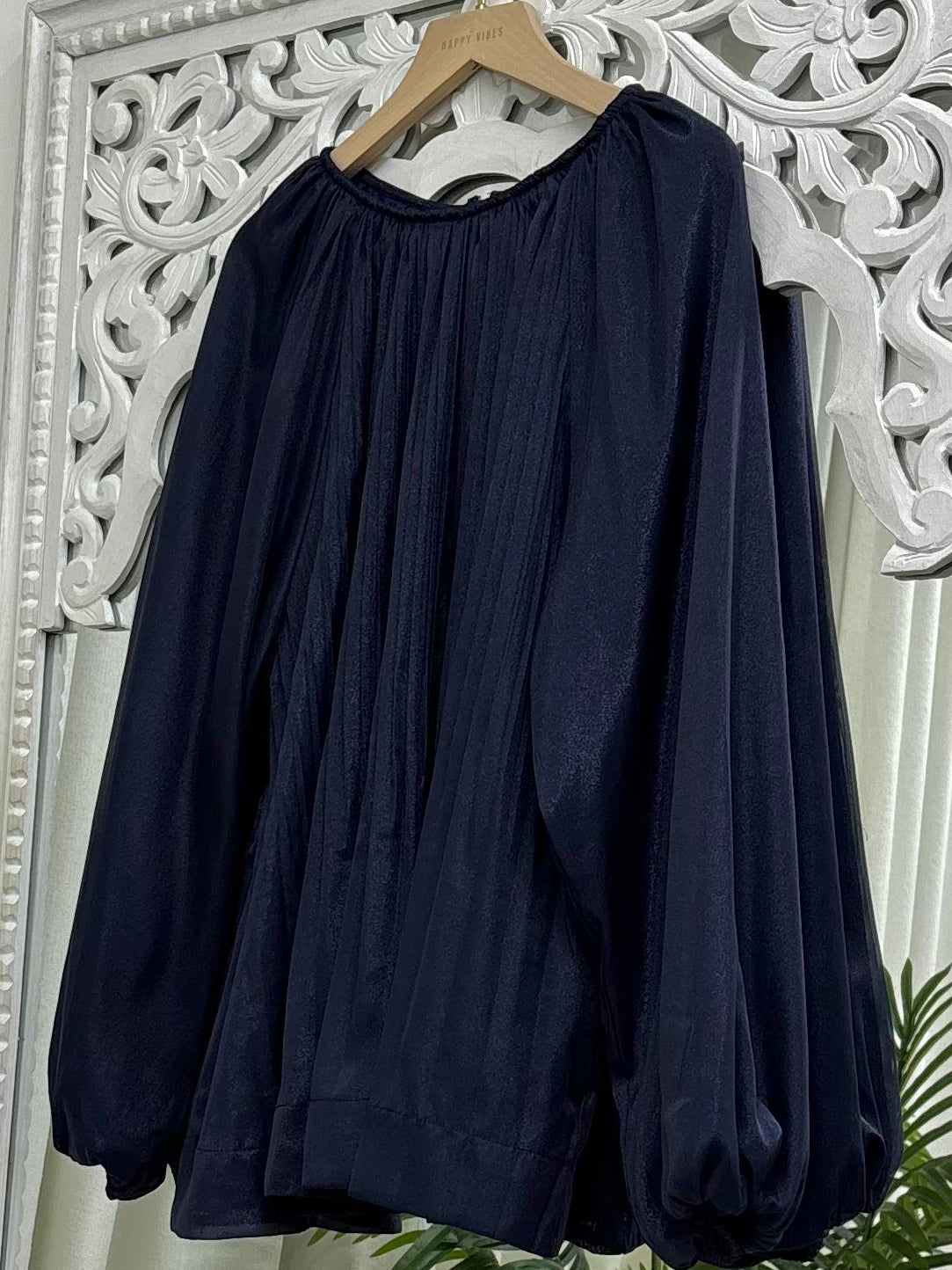 Yaleen Pleated Top HV LABEL