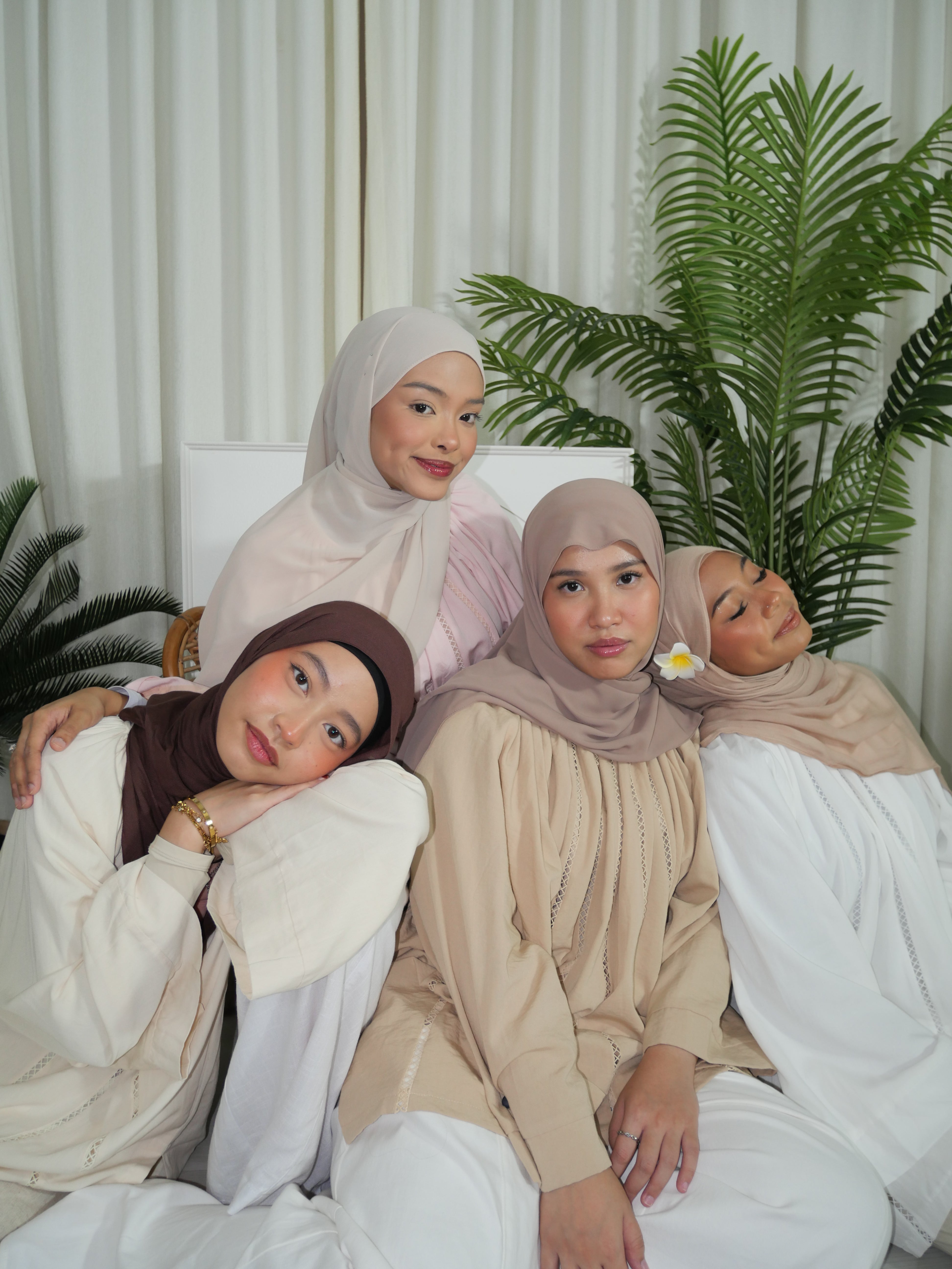 Ariana Lace Long Blouse