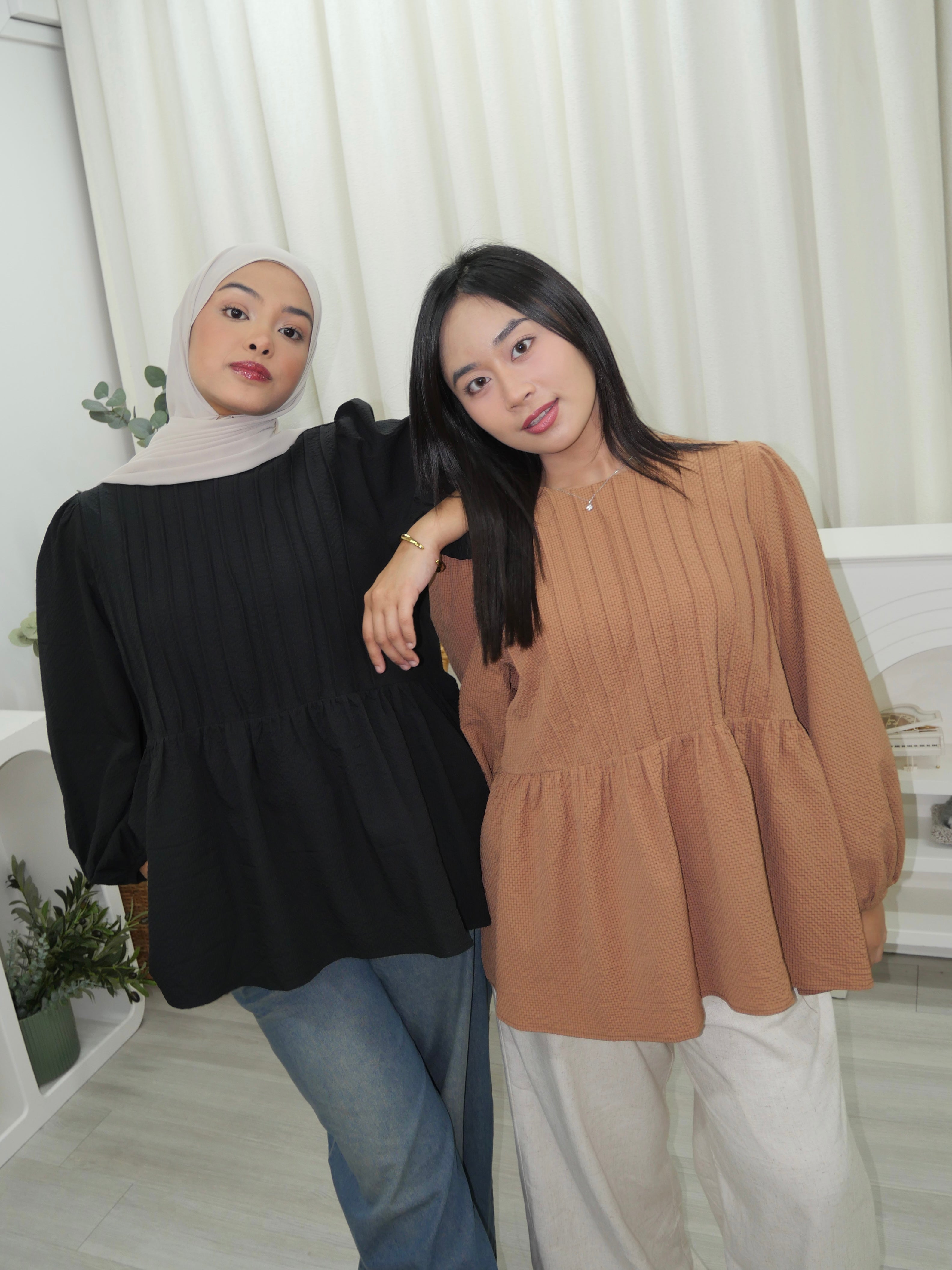 Doll Pleats Peplum Top