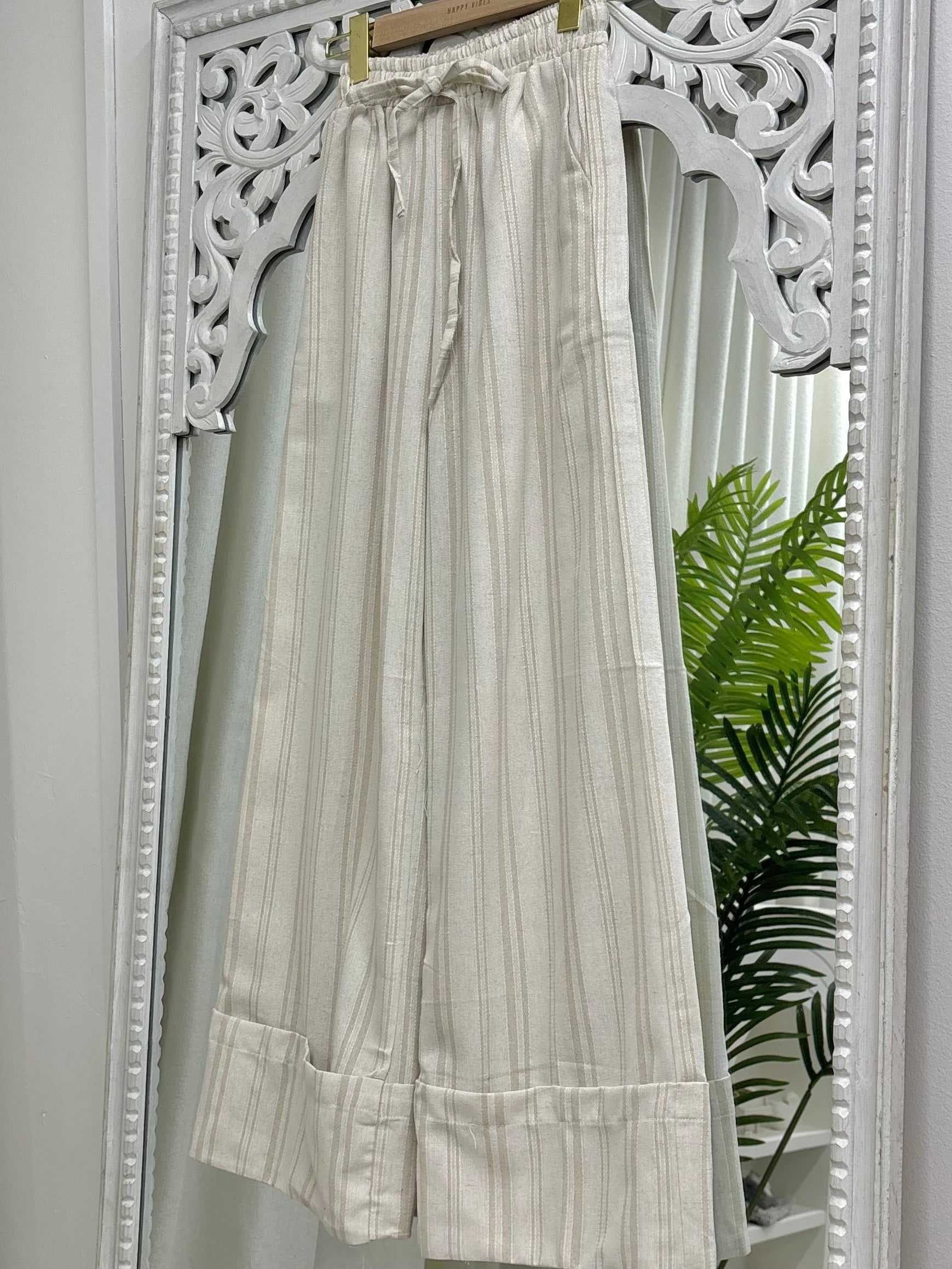 Linen Folded Structured Pants