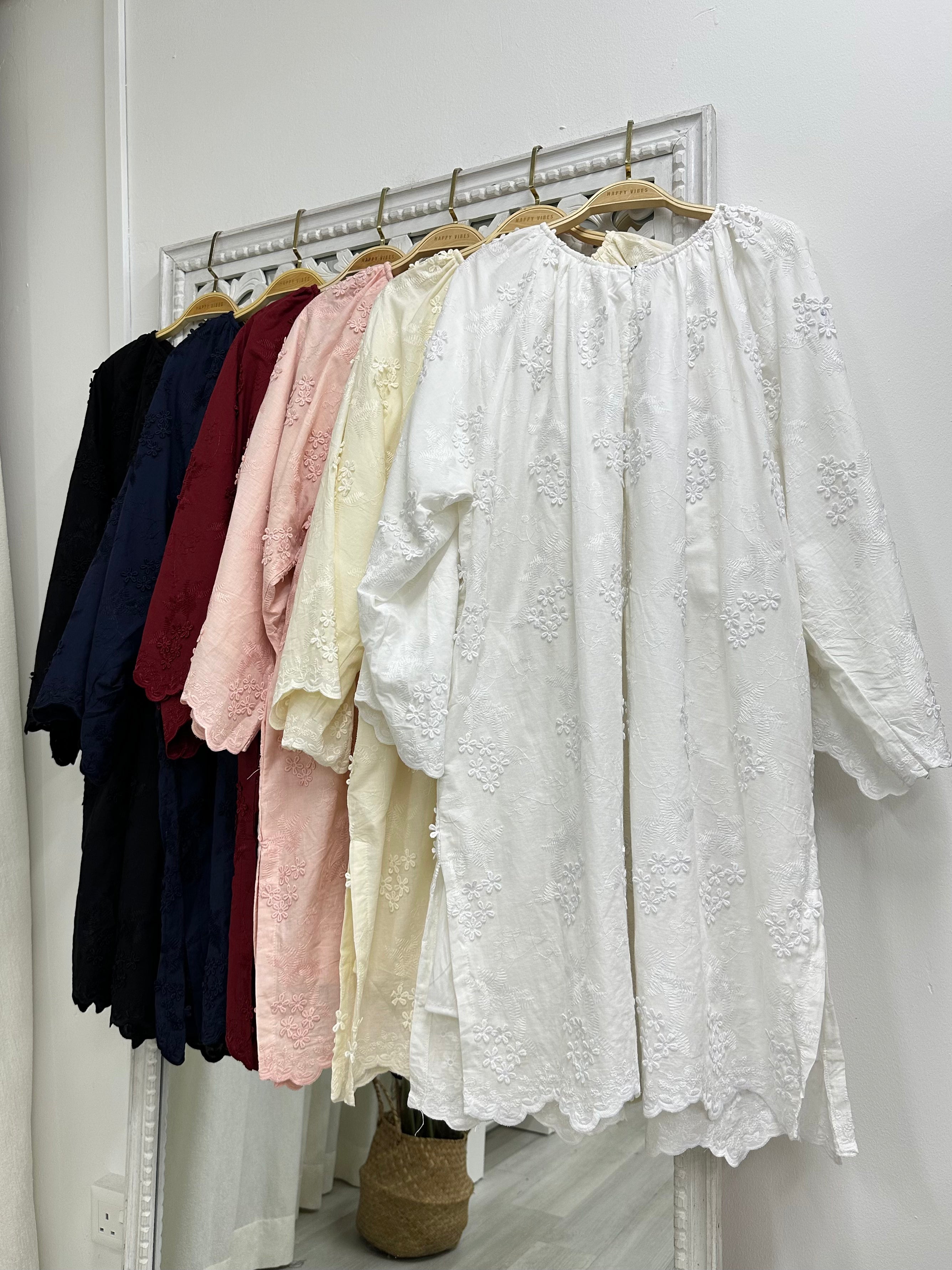 Eyelet Oversized Tunic HV LABEL
