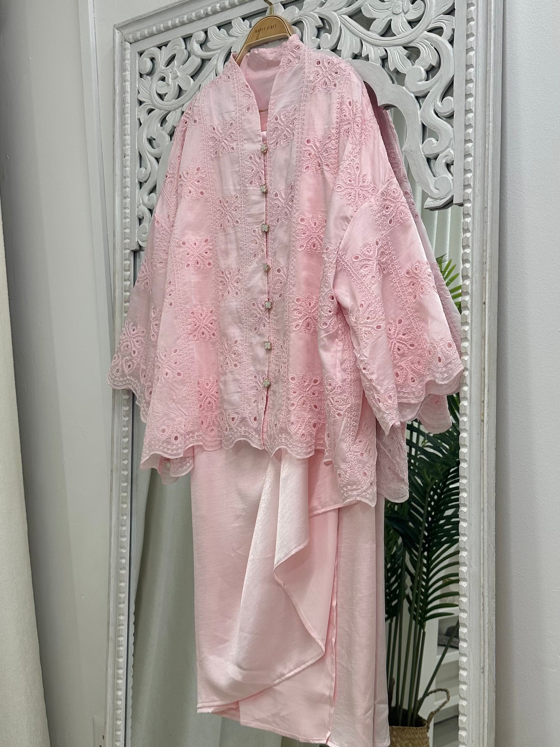 Ketipak Ketipung Kebaya Set