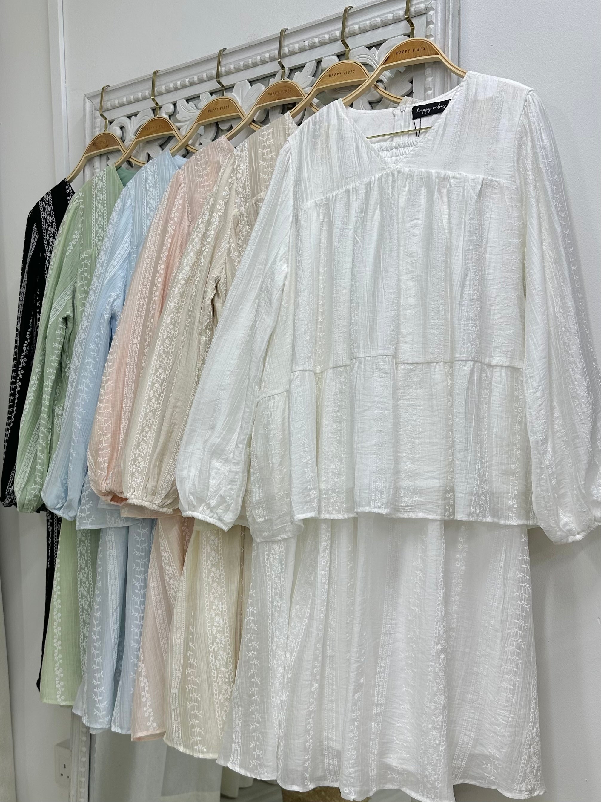 Tiers of Grace Set - Vines HV Label