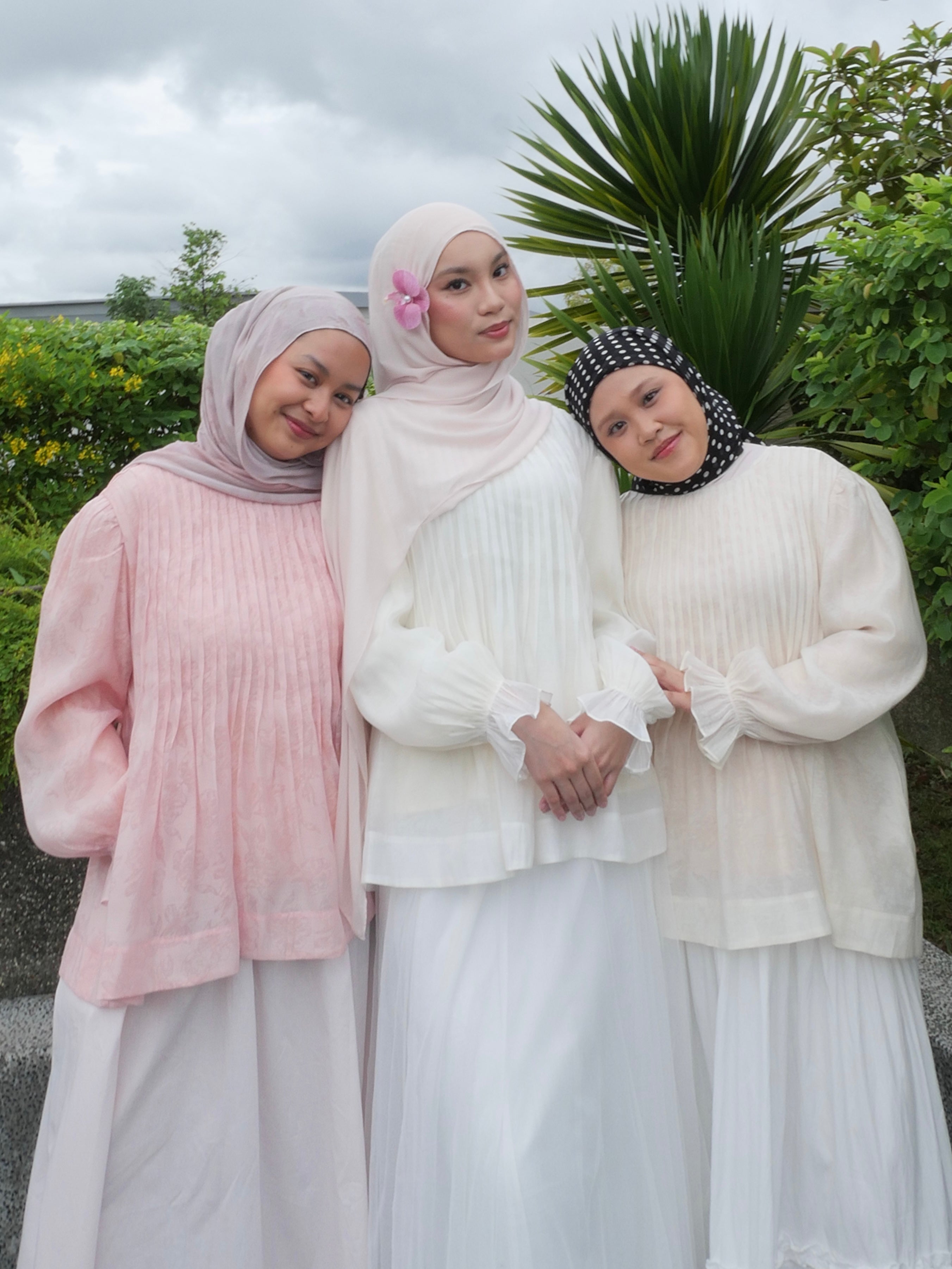 Ophelia Pleat Series HV Label