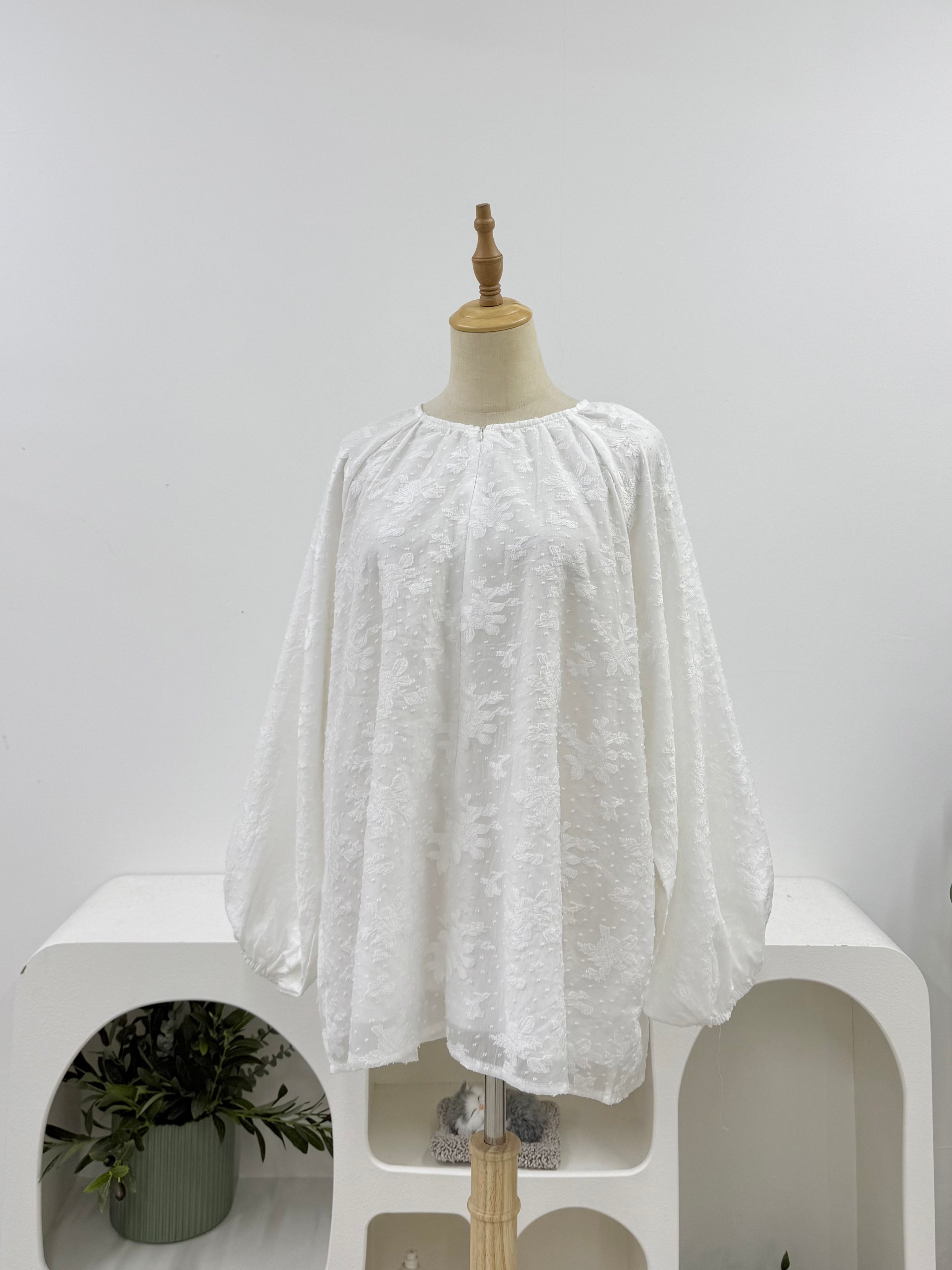 Celestine Blouse - Lunaria Nursing Friendly